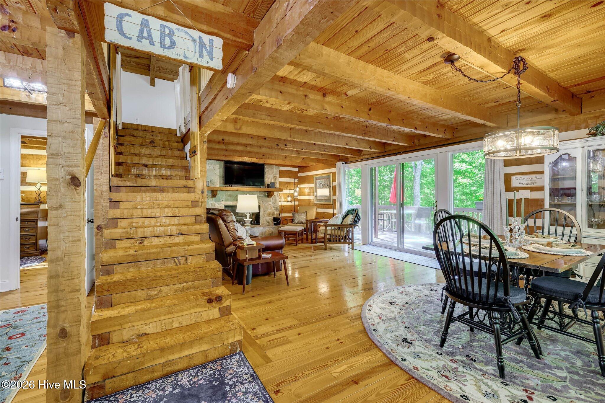 1098 Dogwood Drive Property Photo 16