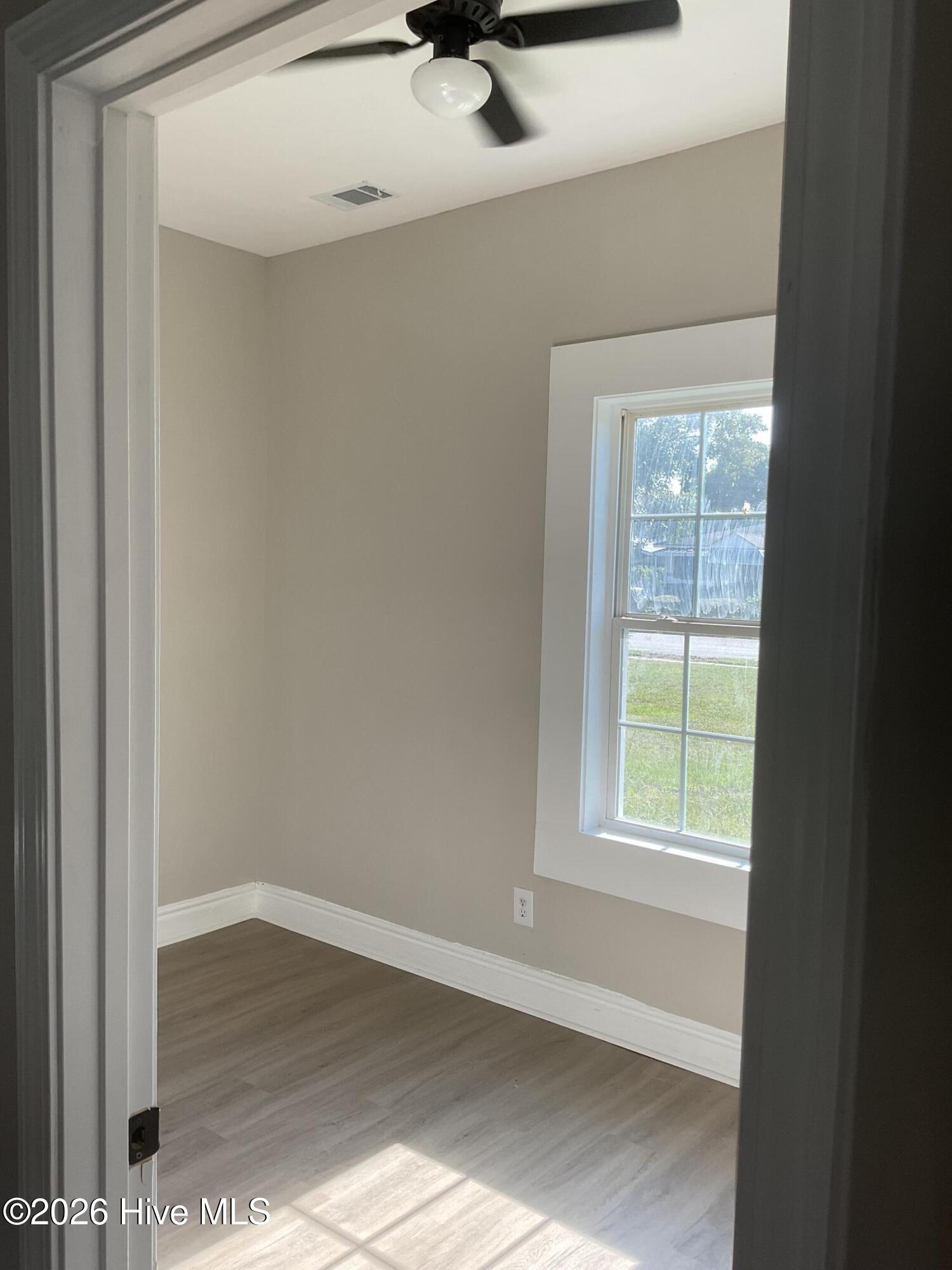 1225 Miller Street Property Photo 5