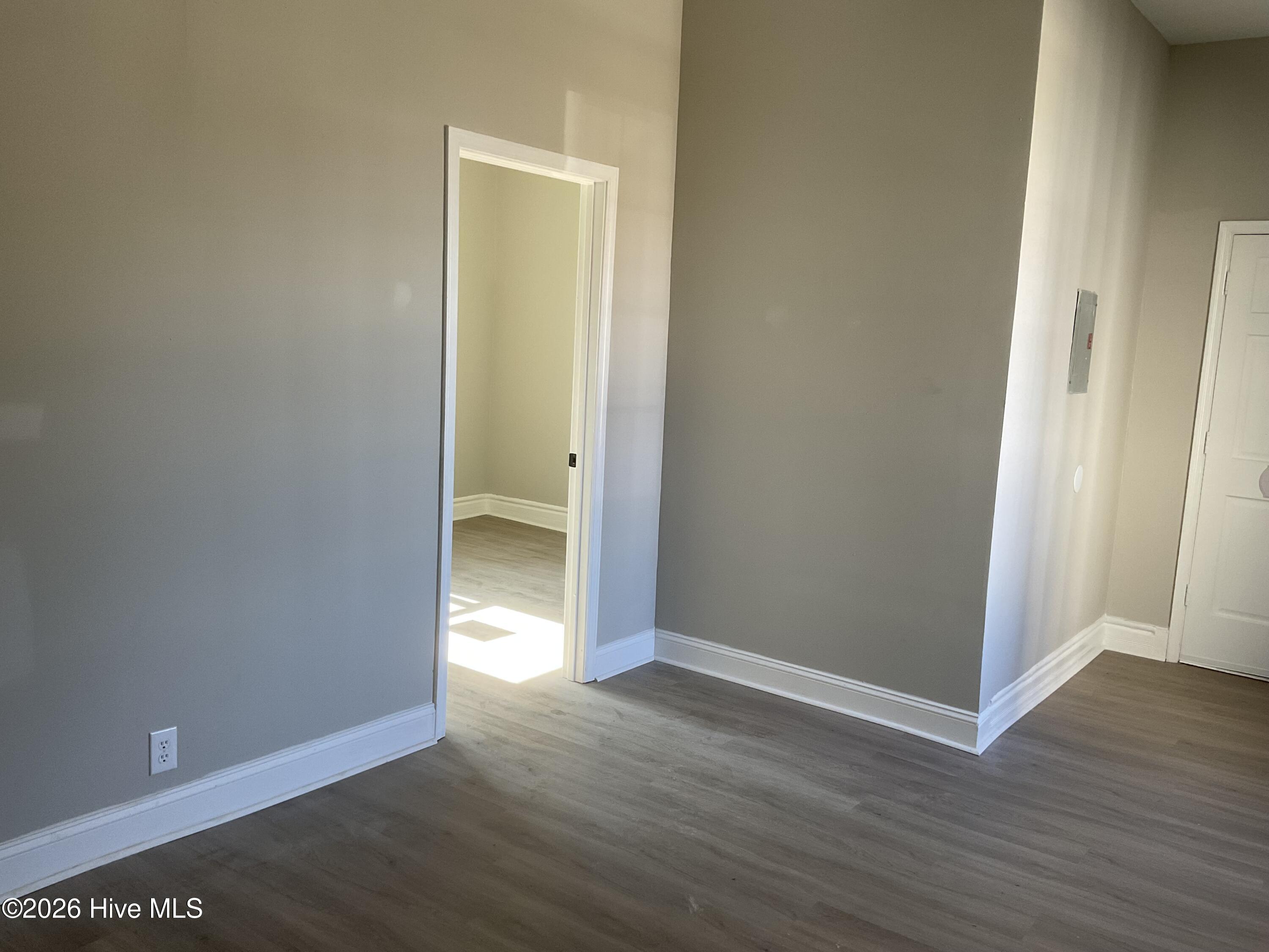 1225 Miller Street Property Photo 9