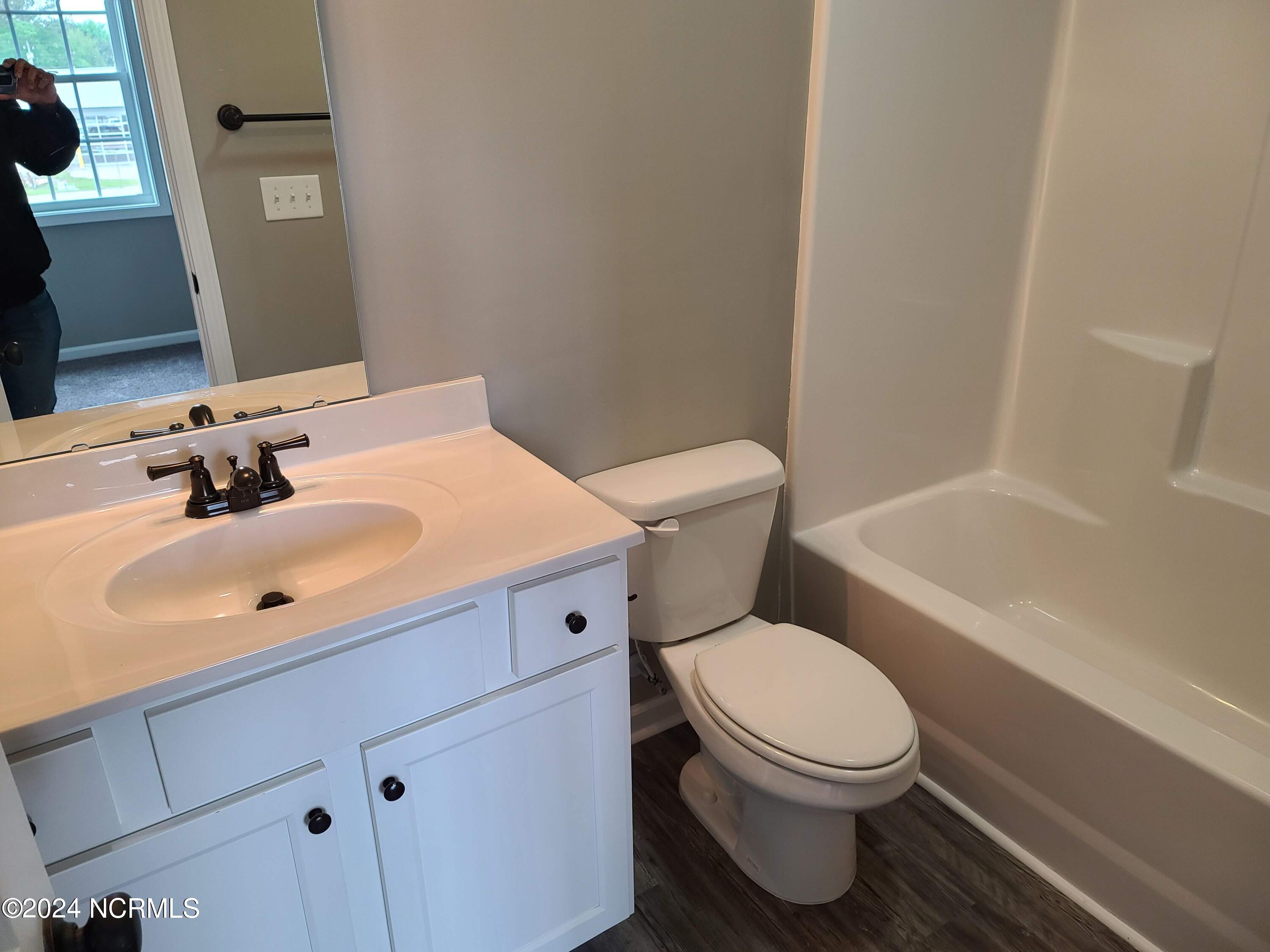 115 Cornerstone Drive Property Photo 7