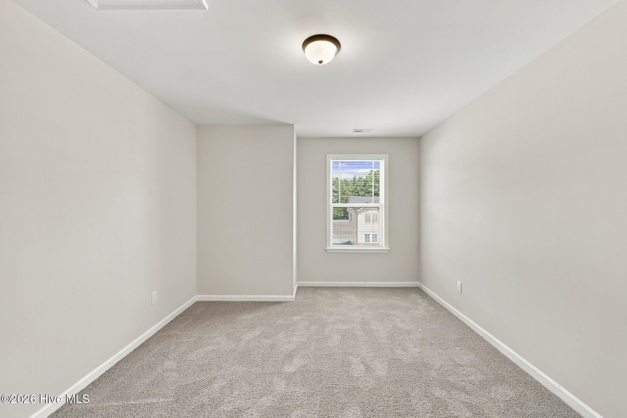 202 Queenstown Drive Property Photo 27
