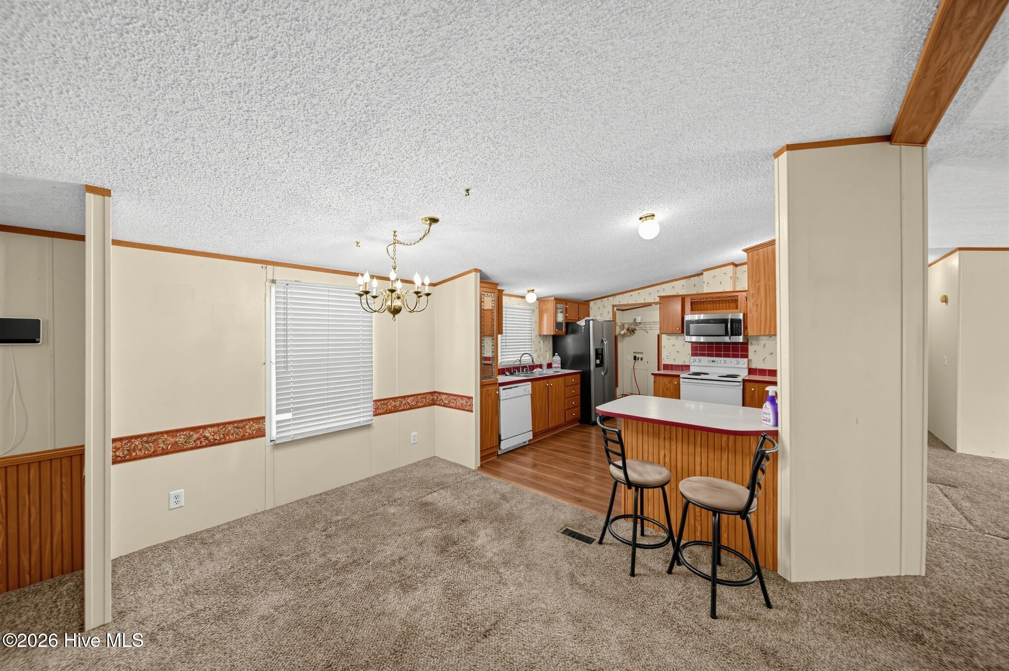 487 Bush Court Property Photo 10