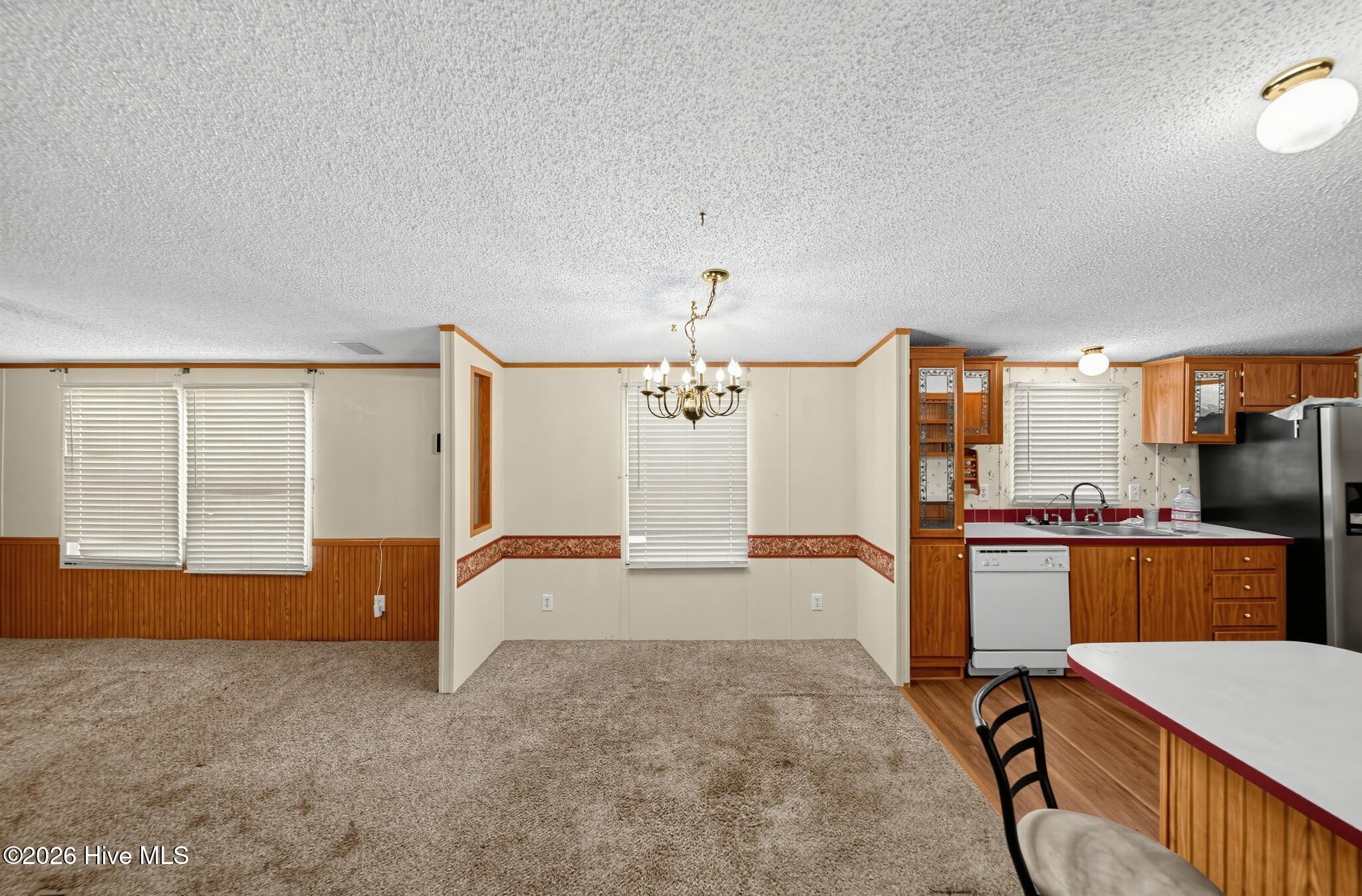 487 Bush Court Property Photo 11