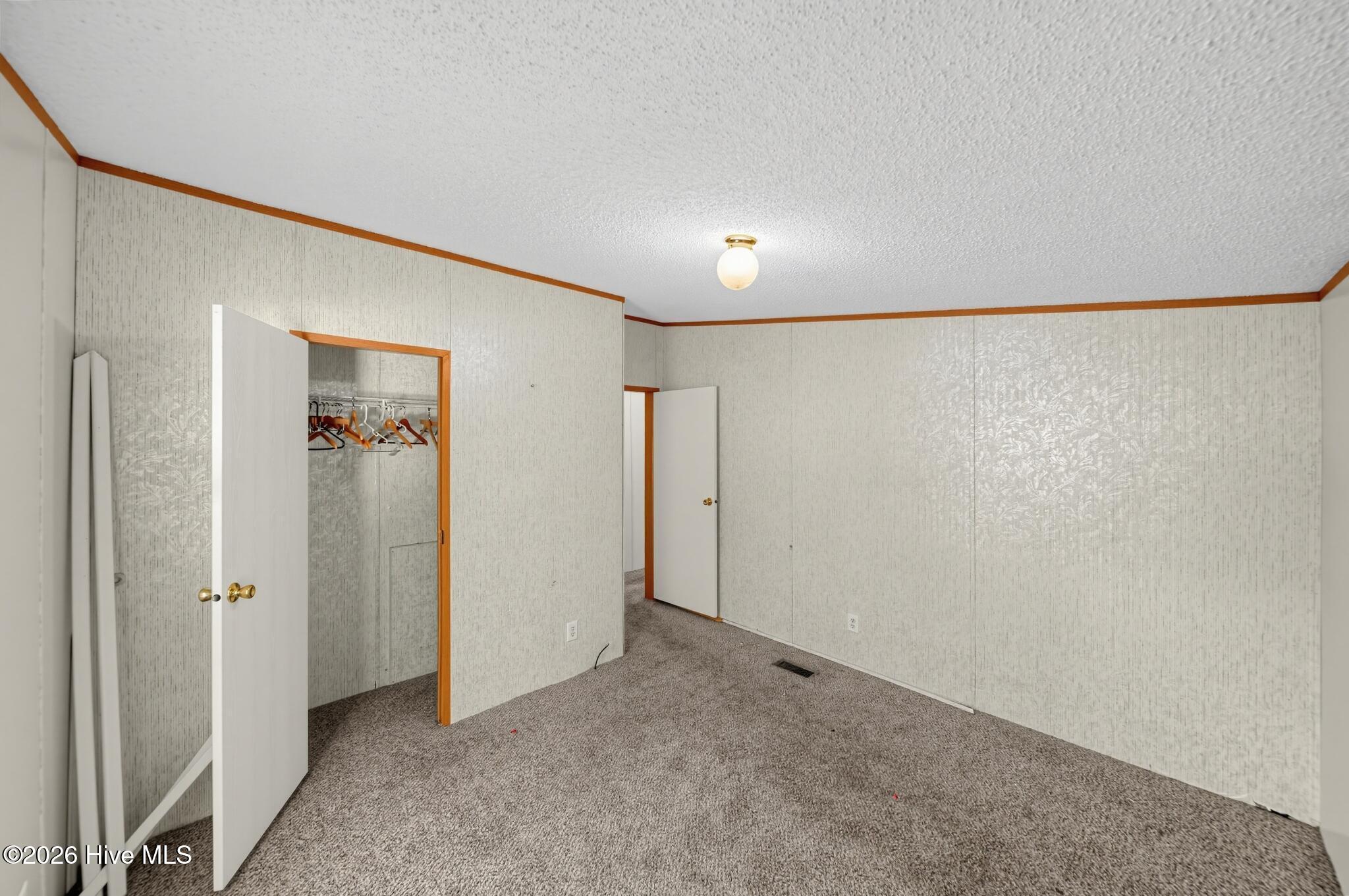 487 Bush Court Property Photo 16