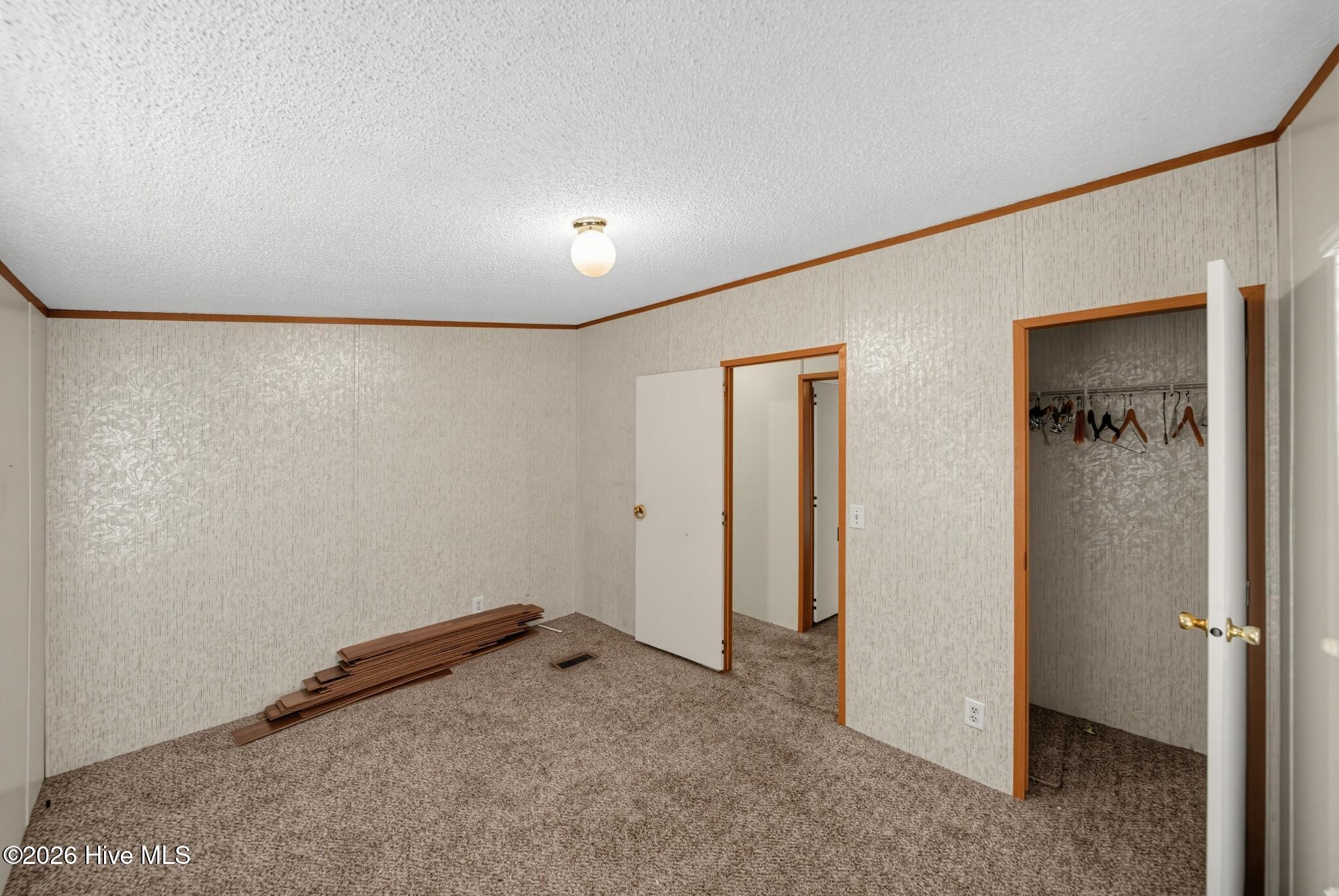 487 Bush Court Property Photo 18