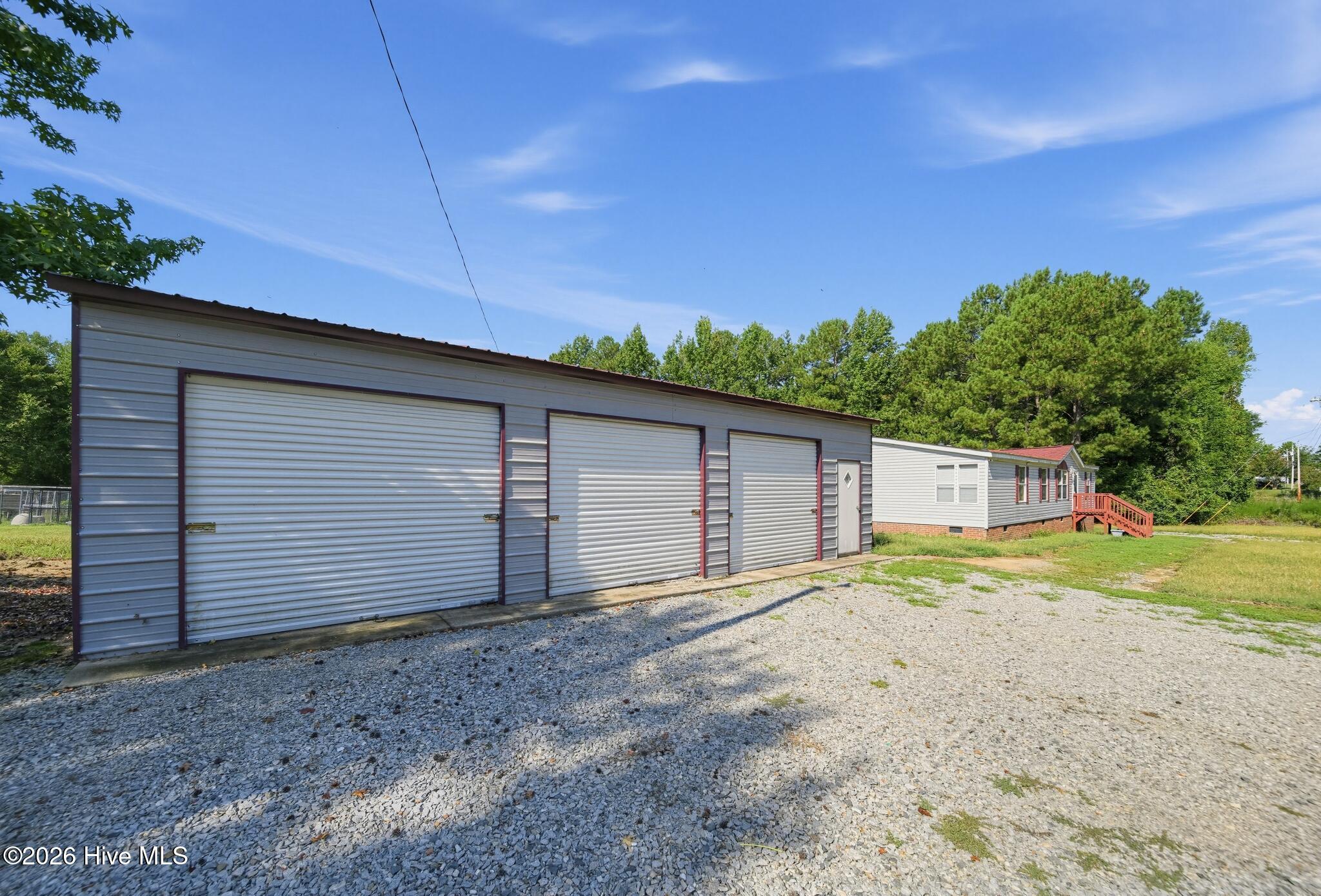 487 Bush Court Property Photo 29