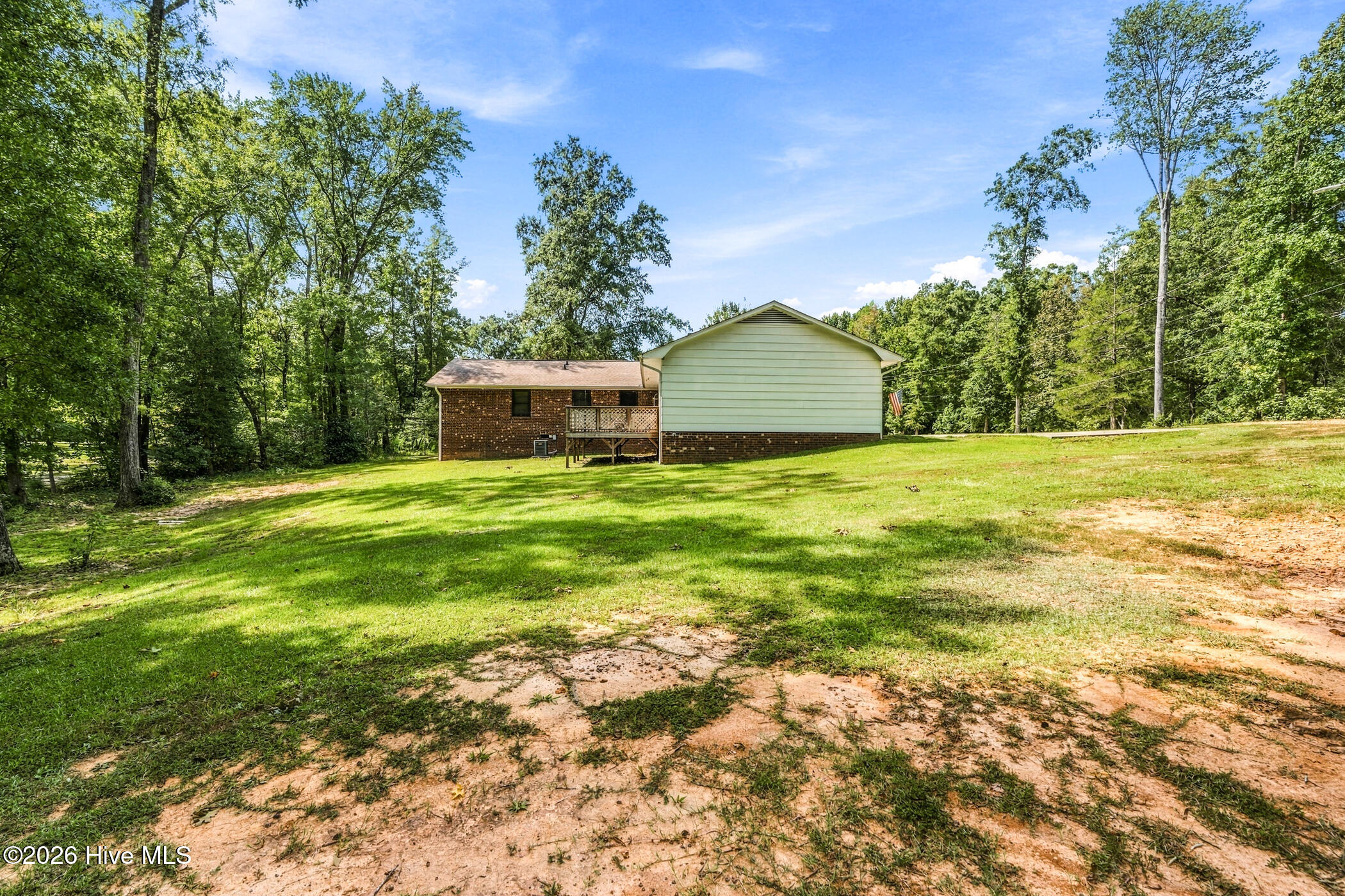 127 Spring Dr Extension Property Photo 11