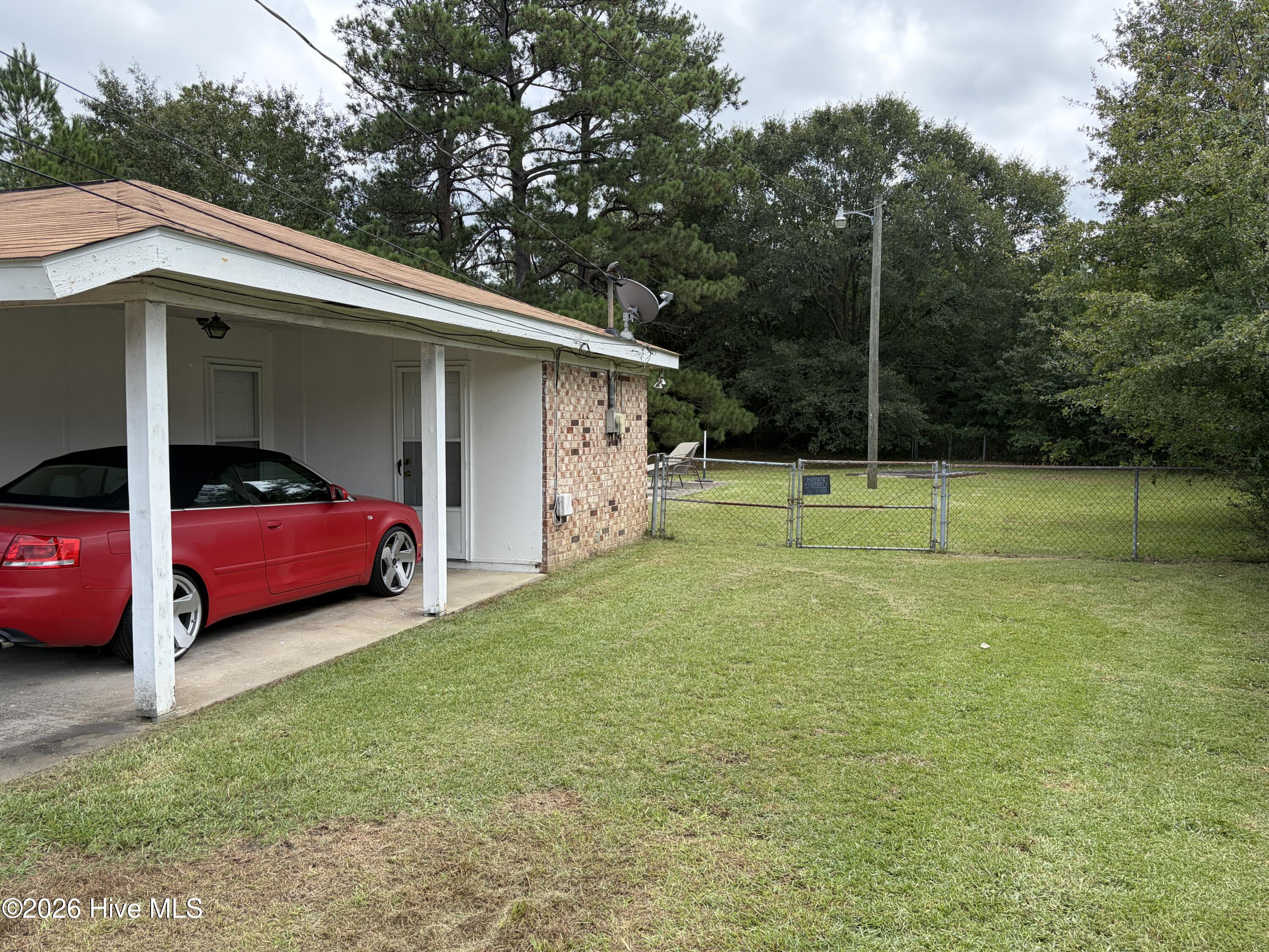 3342 Karian Drive Property Photo 5