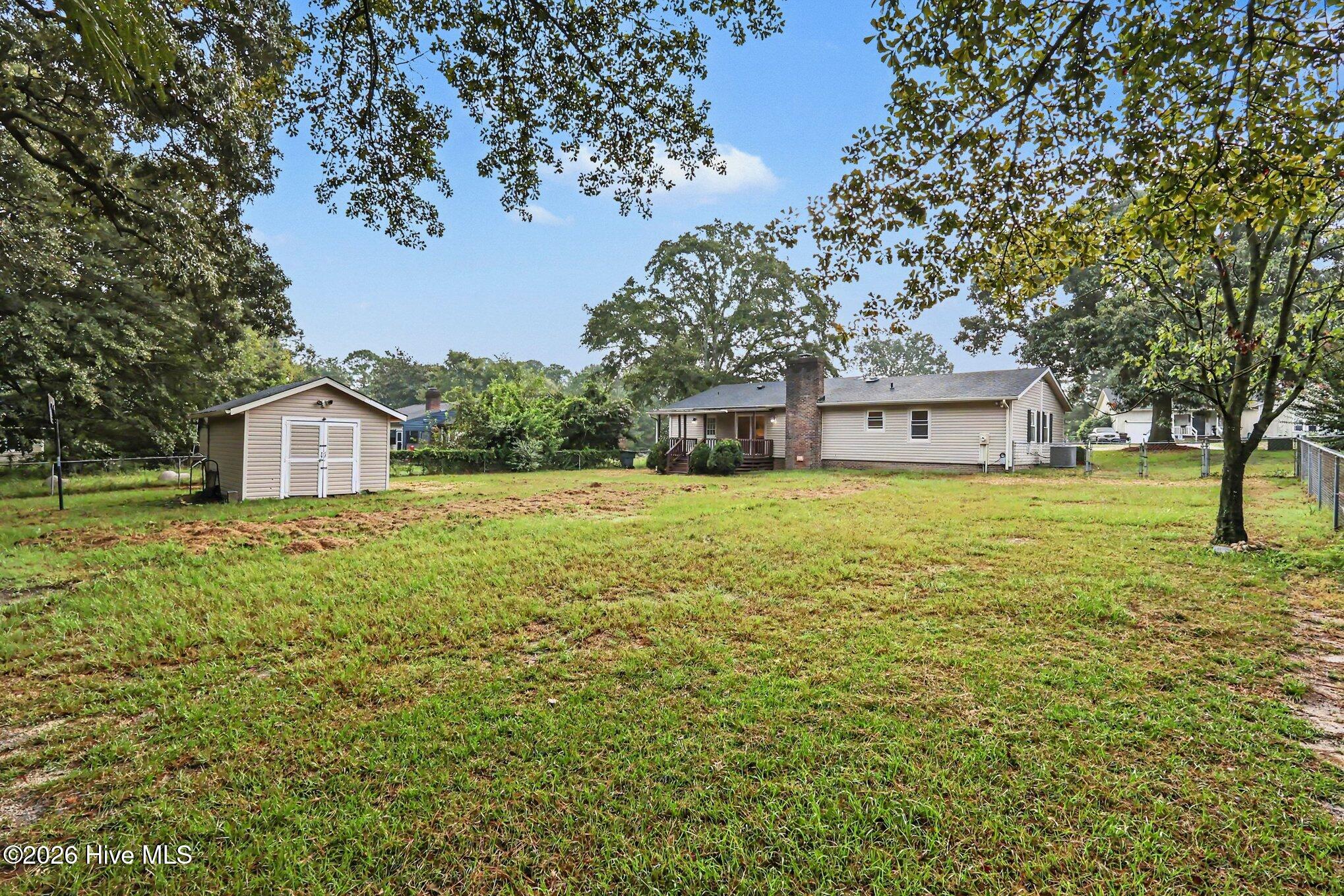 105 Lake Hurst Drive Property Photo 15