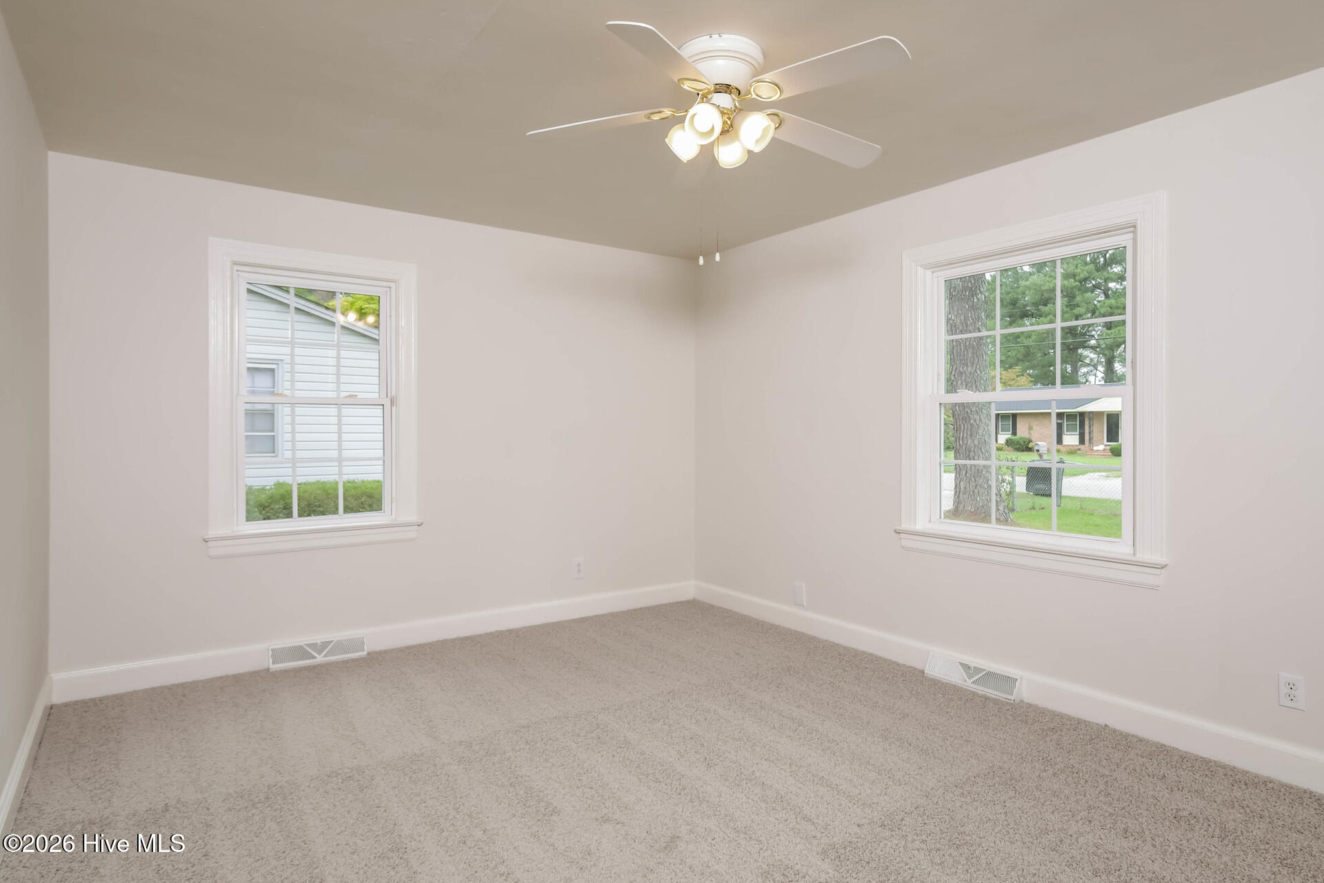 1117 Brownview Drive Property Photo 4