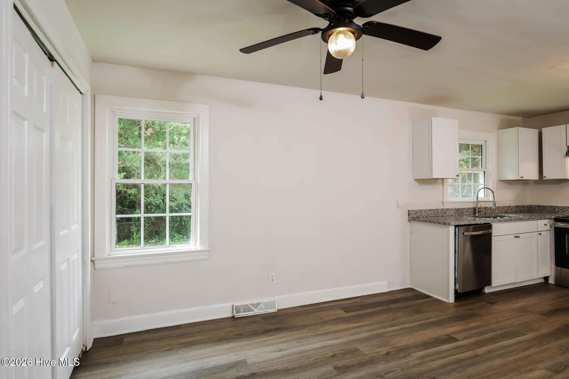 1117 Brownview Drive Property Photo 7