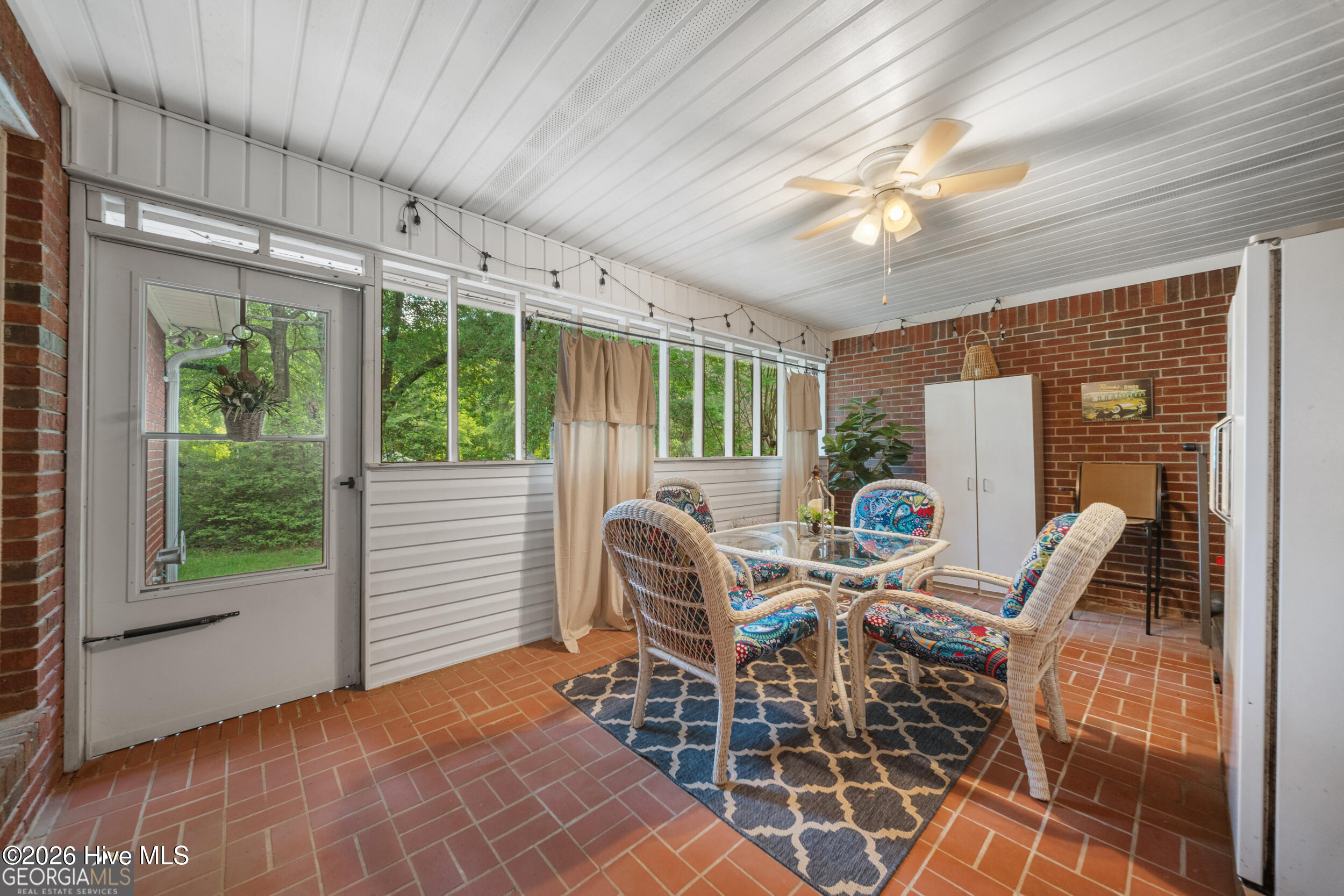 3058 Old Eighty Road Property Photo 3