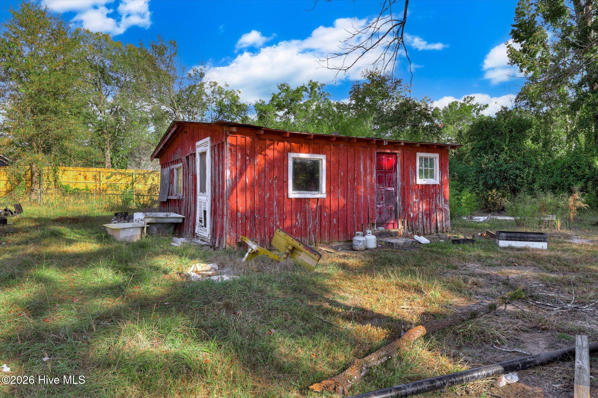1031 Property Photo 14