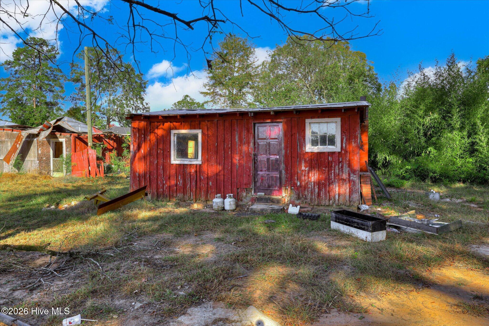 1031 Property Photo 15
