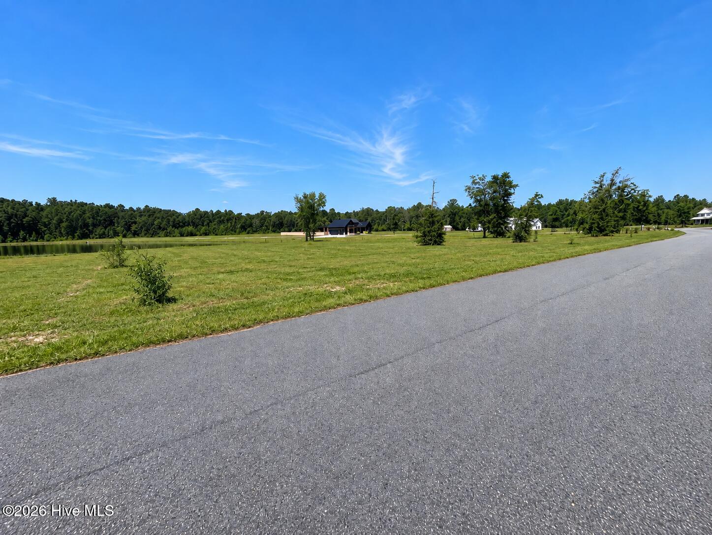 1435 Paris Avenue Property Photo 1