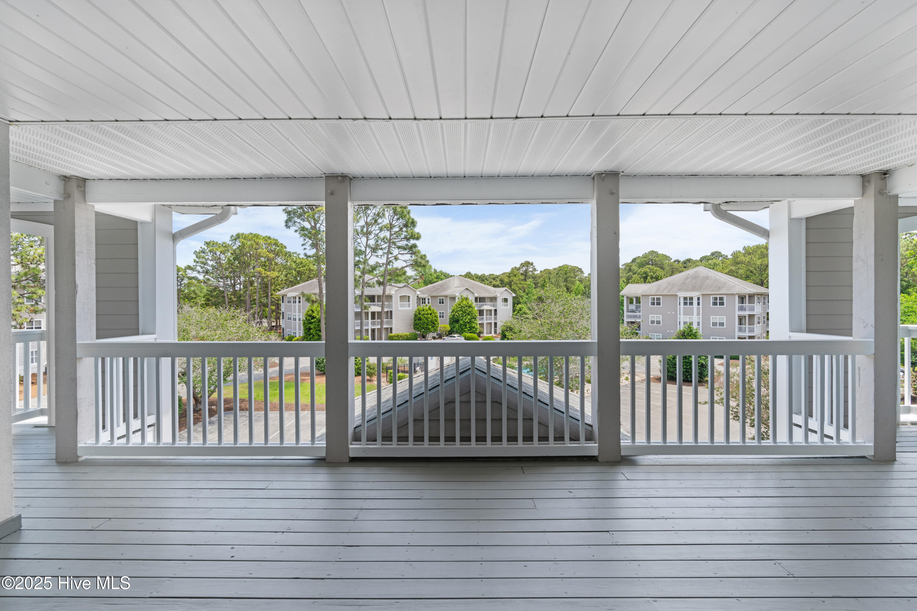 3030 Marsh Winds Circle 405 Property Photo 2