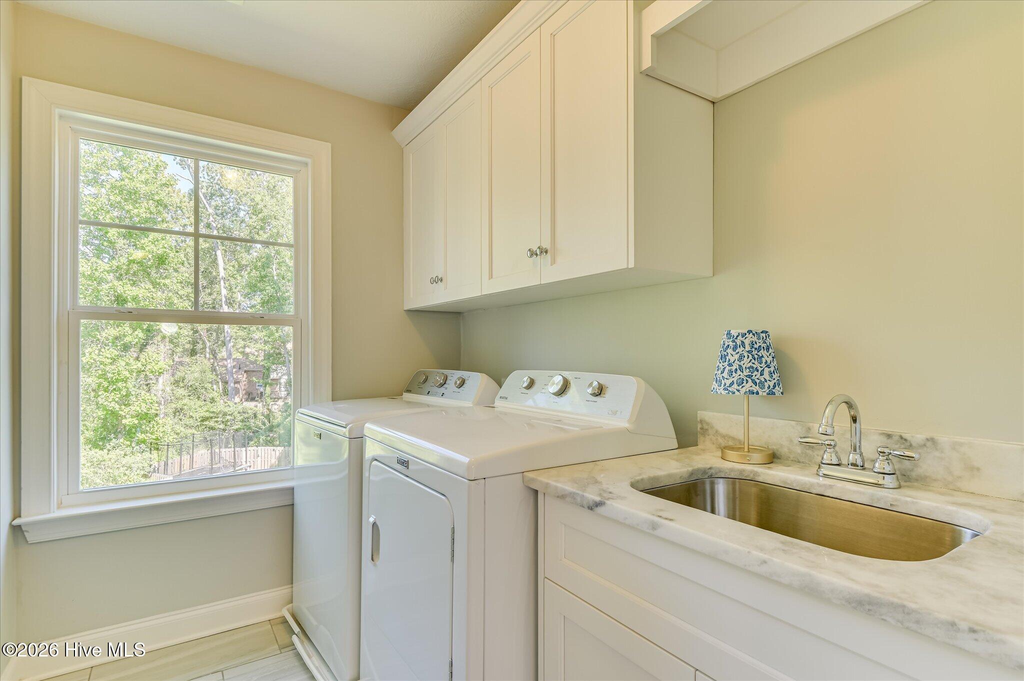 4152 Knollcrest Circle N Property Photo 44