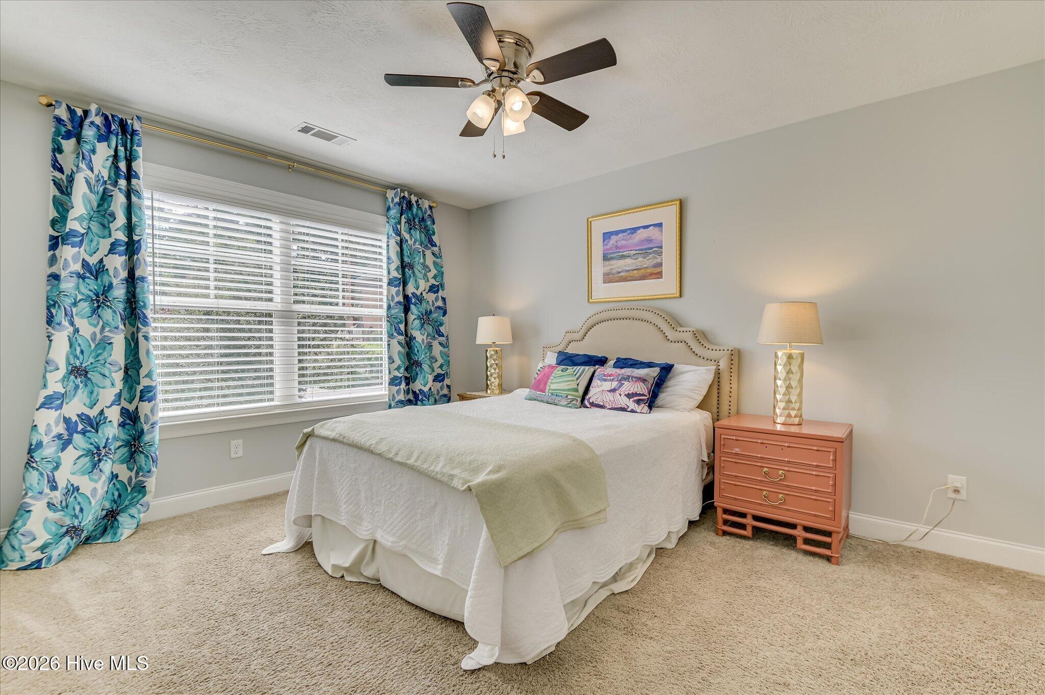 4152 Knollcrest Circle N Property Photo 48