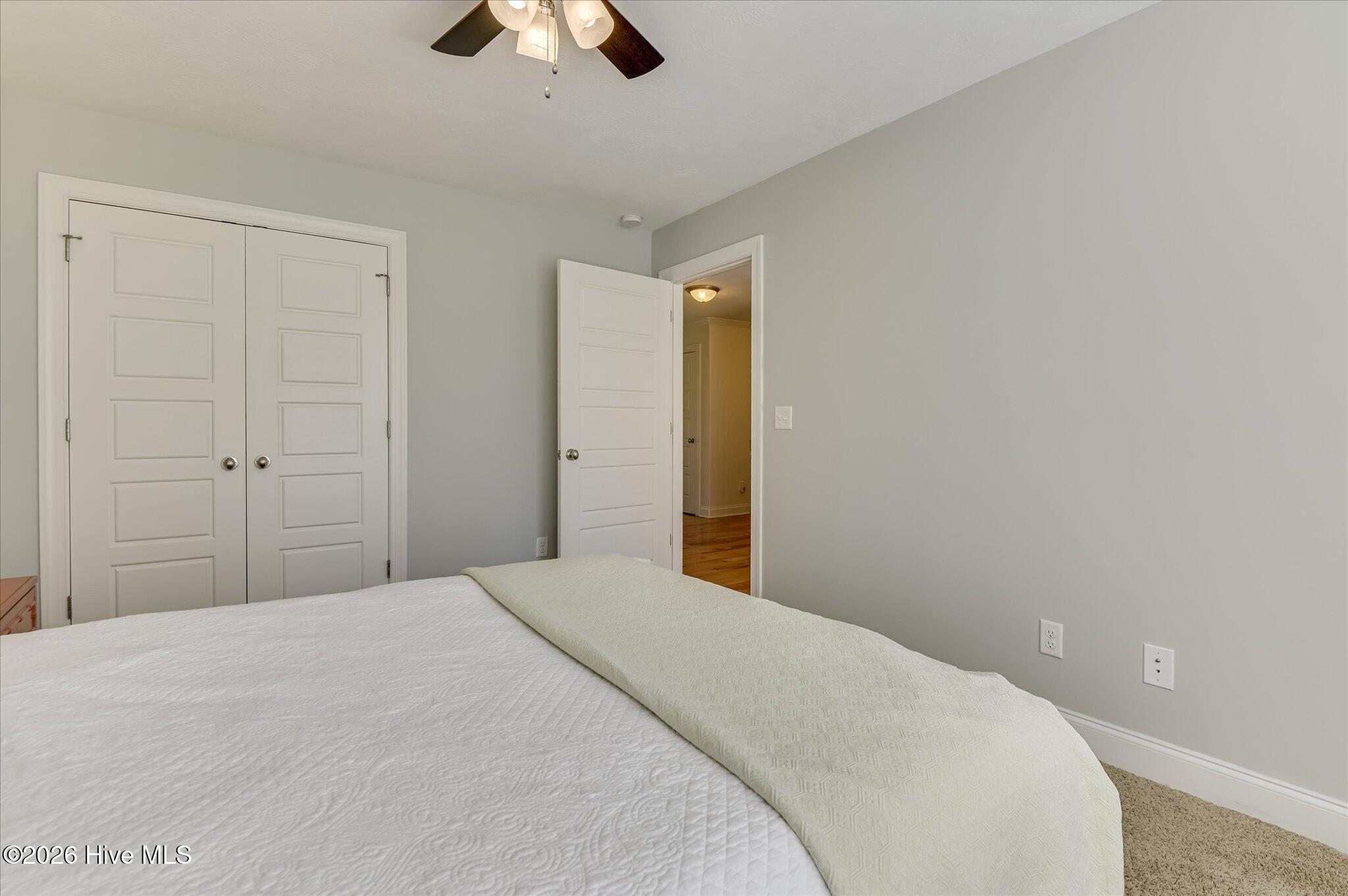 4152 Knollcrest Circle N Property Photo 49