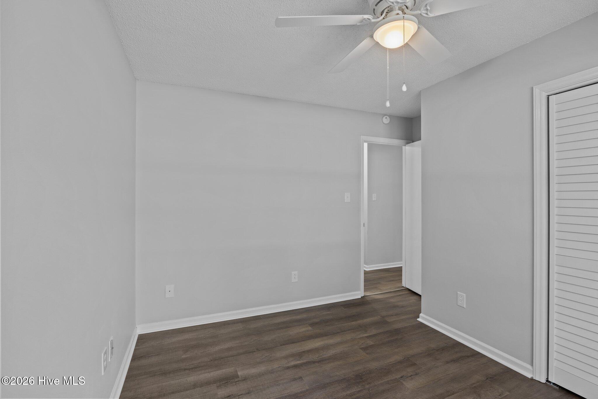 1501 Fairfax Lane Property Photo 16