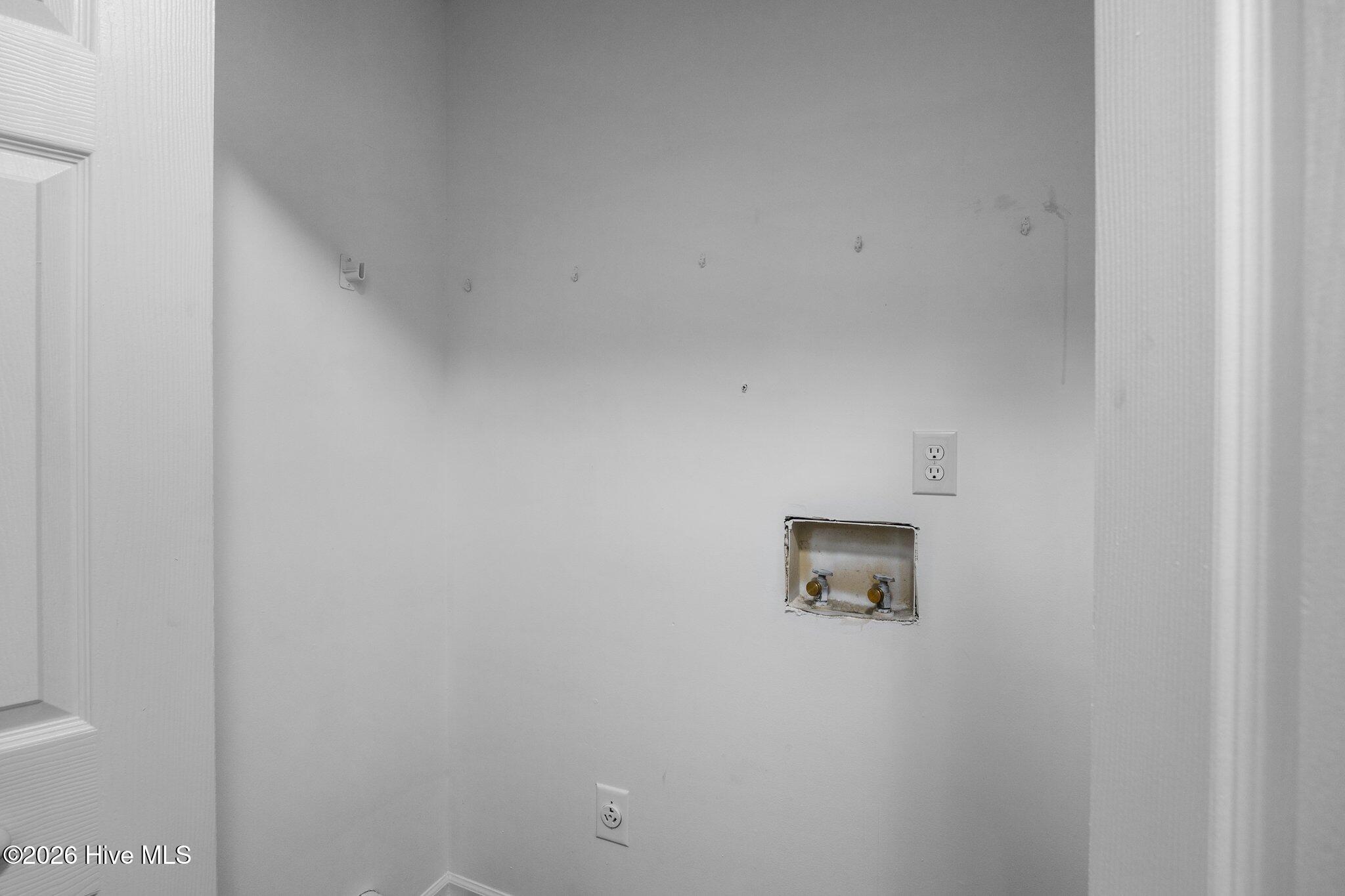 1501 Fairfax Lane Property Photo 18