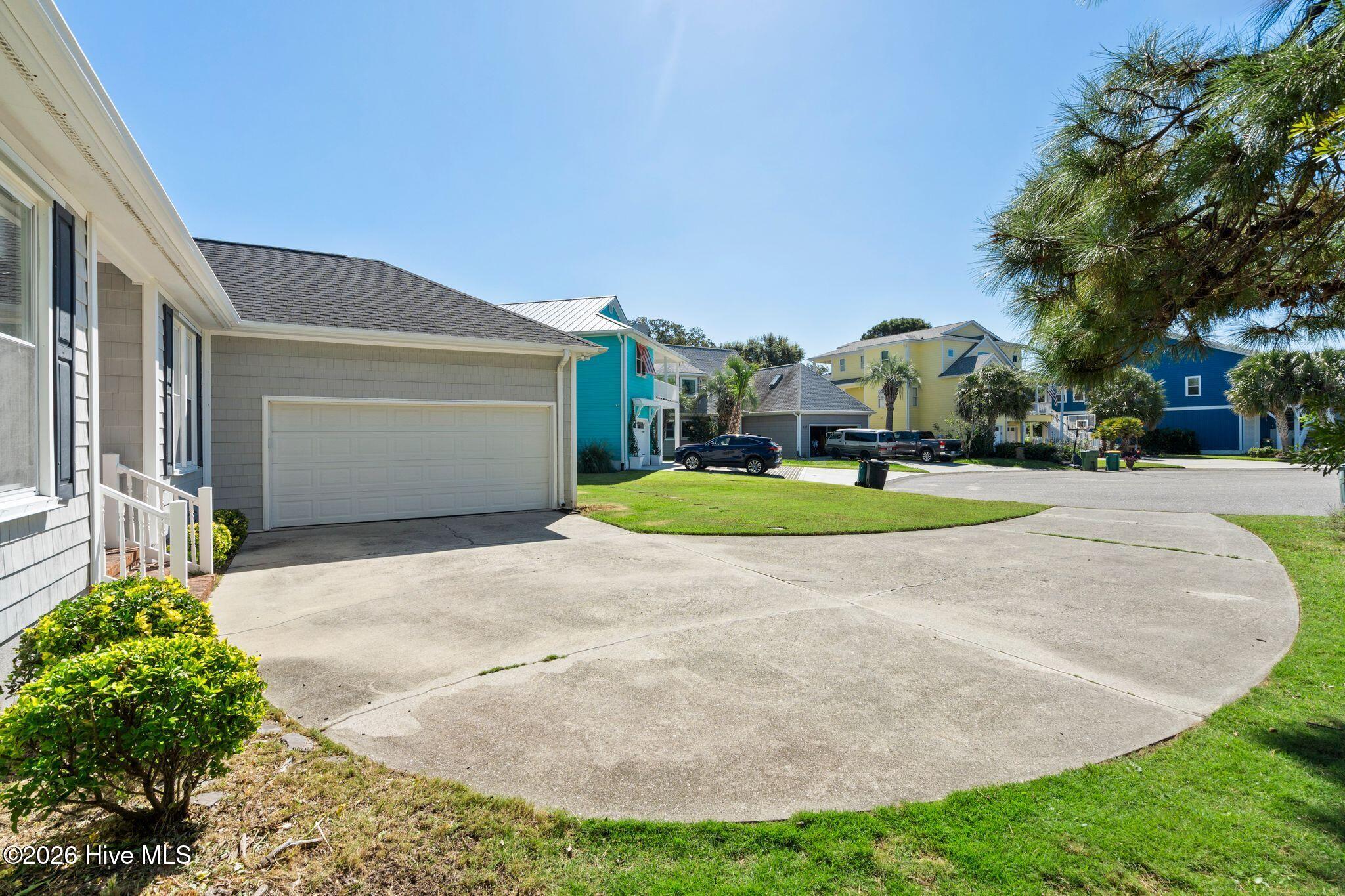 833 Cutter Court Property Photo 3