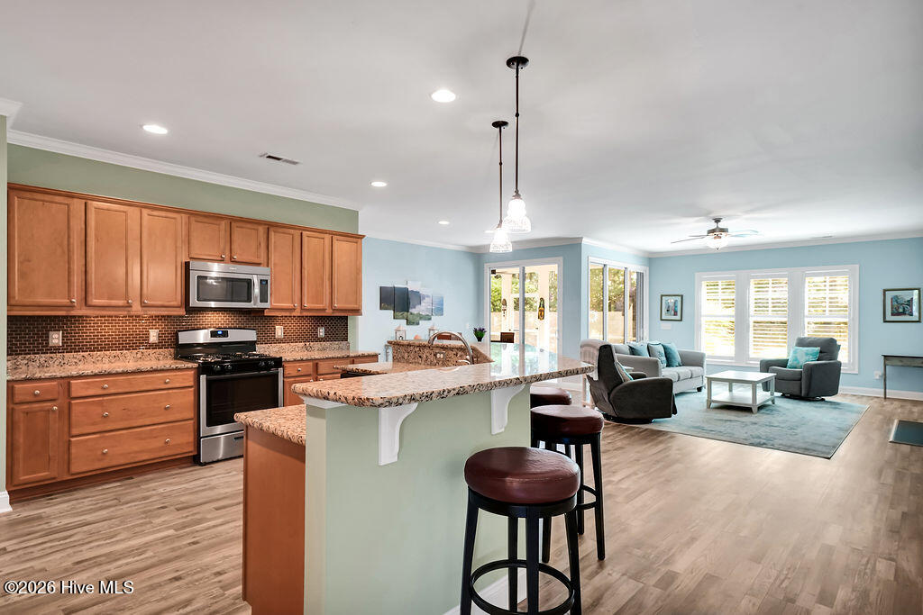 2017 Forest View Circle Property Photo 8