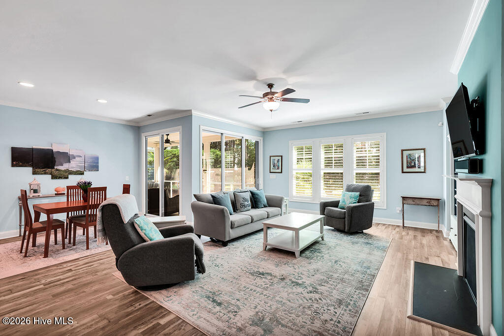 2017 Forest View Circle Property Photo 13