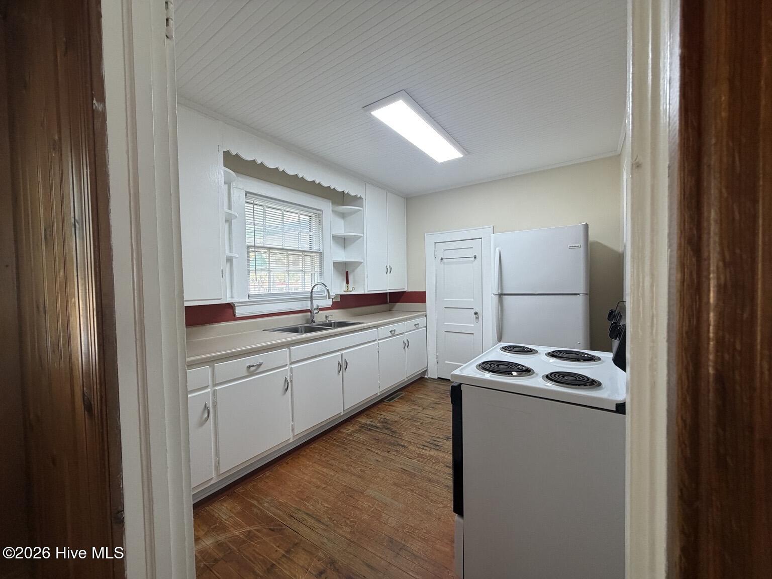 931 Eastern Avenue Property Photo 10