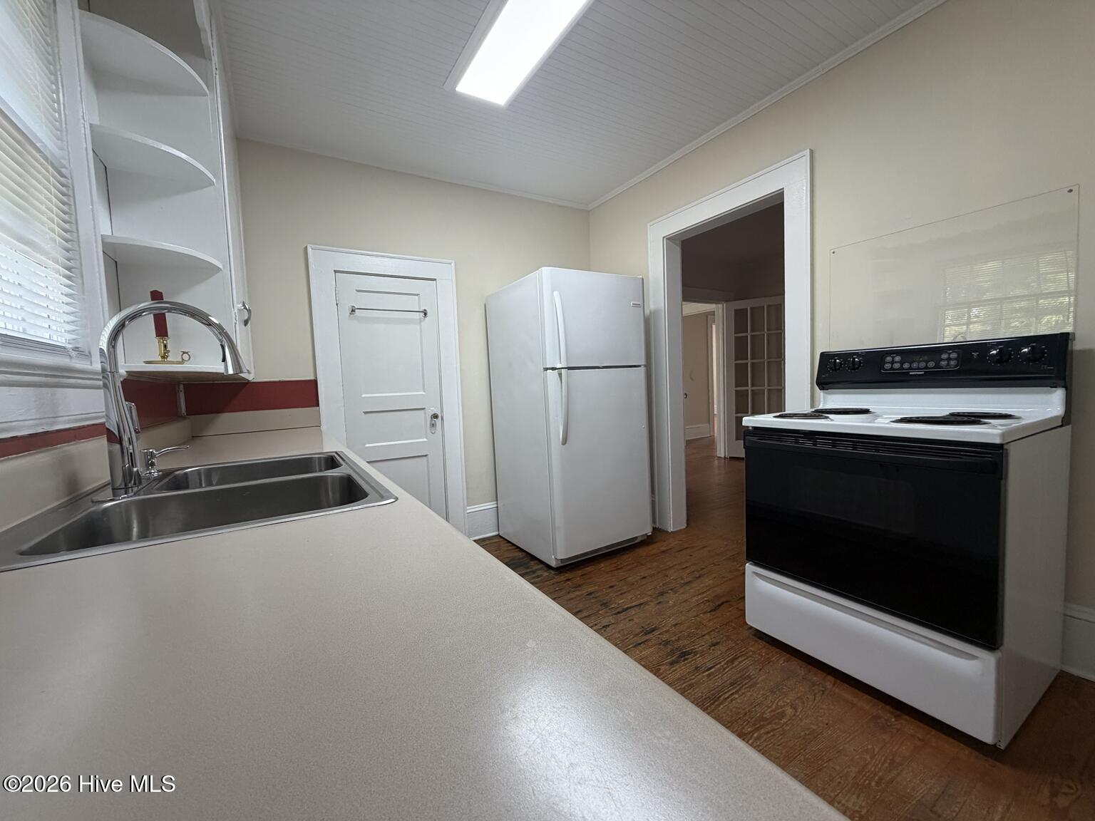 931 Eastern Avenue Property Photo 12