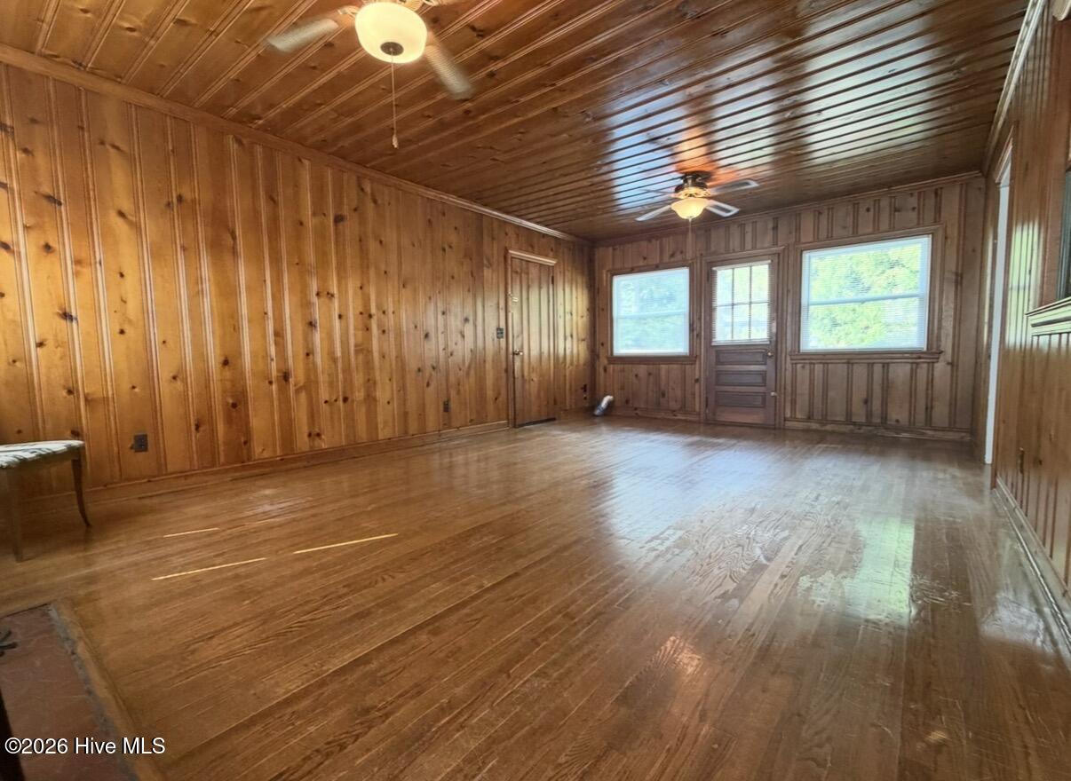 931 Eastern Avenue Property Photo 21