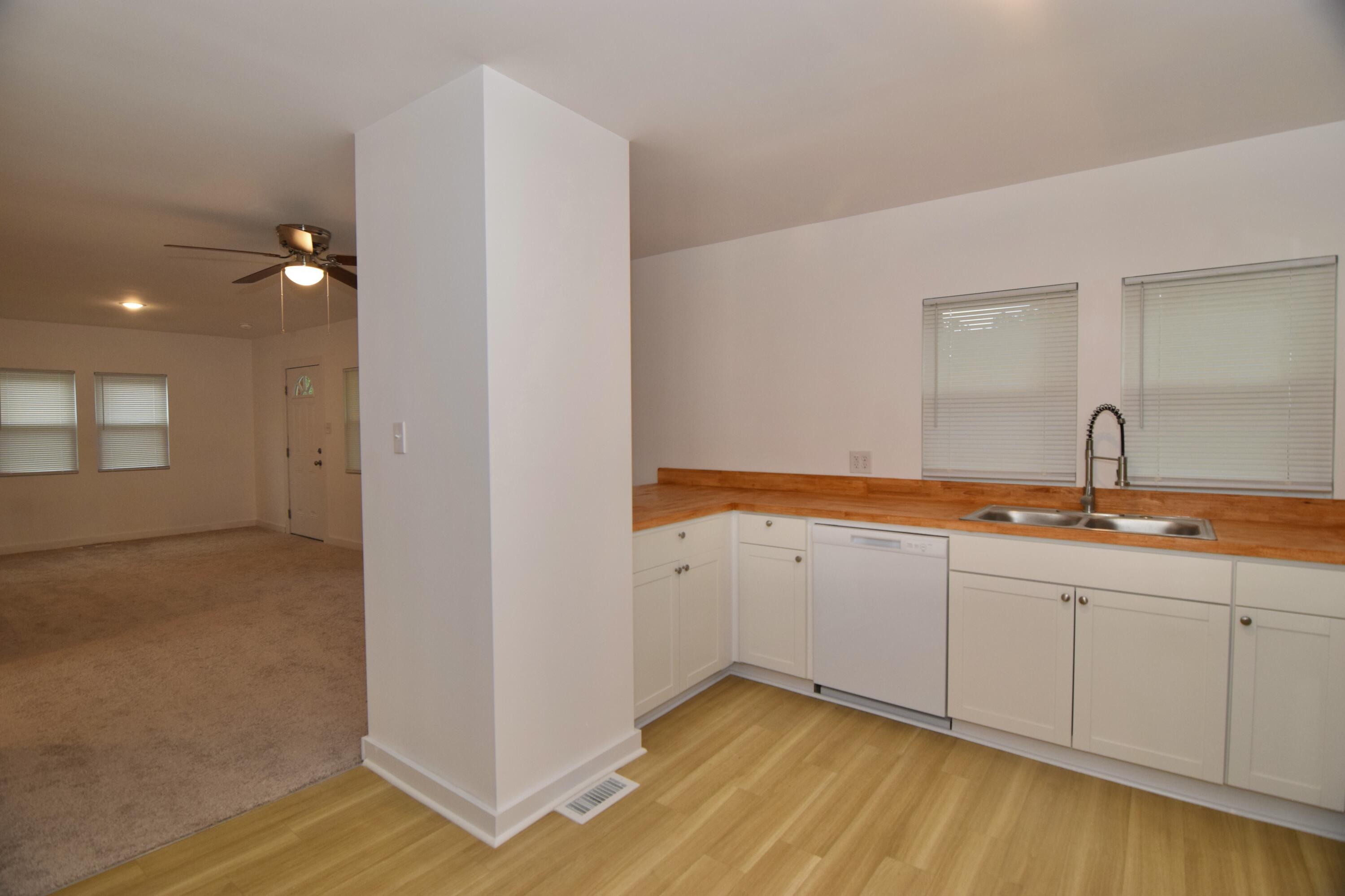 601 Jefferson Drive Property Photo 6
