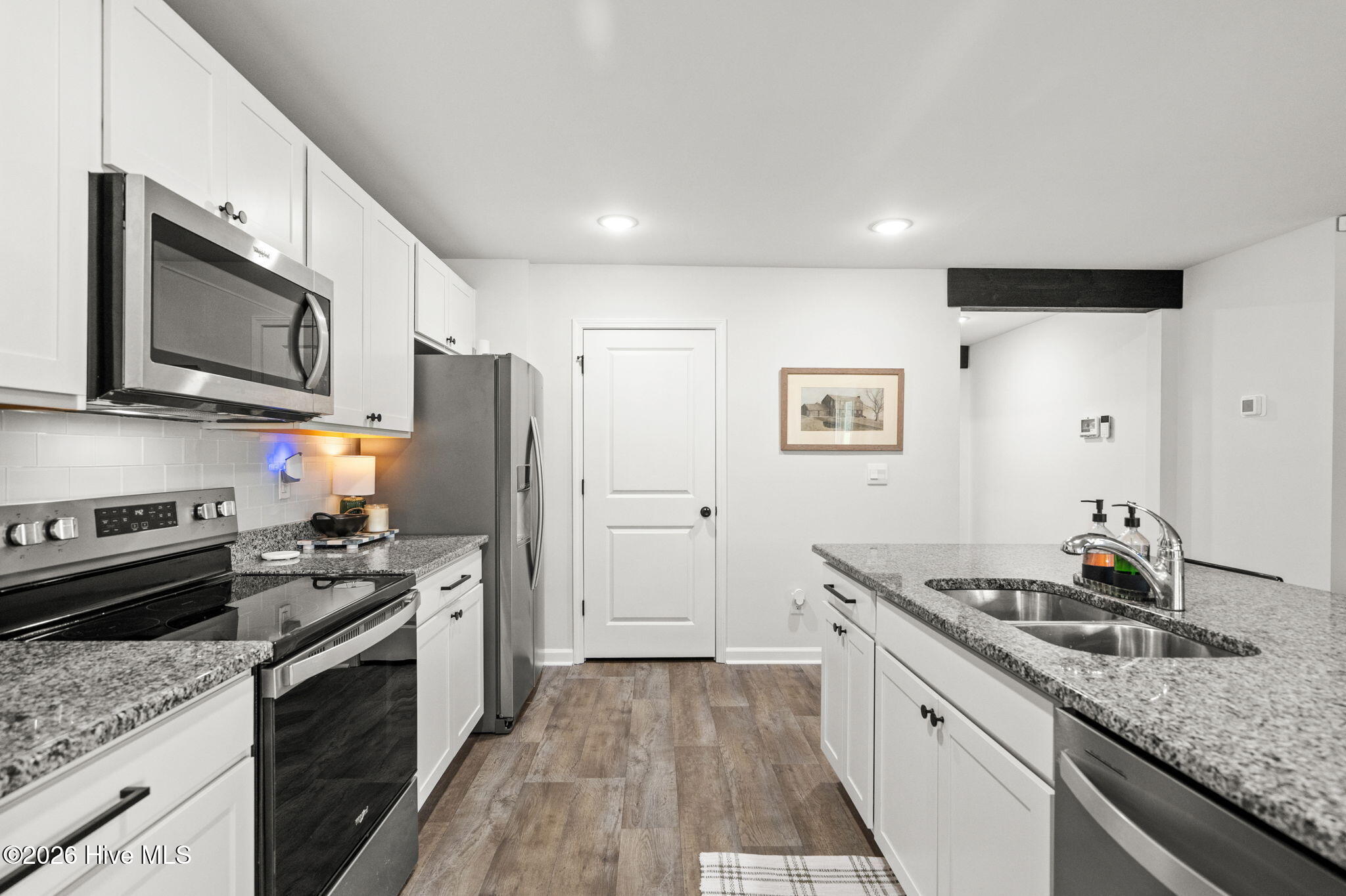 1044 Corn Husk Loop Property Photo 8