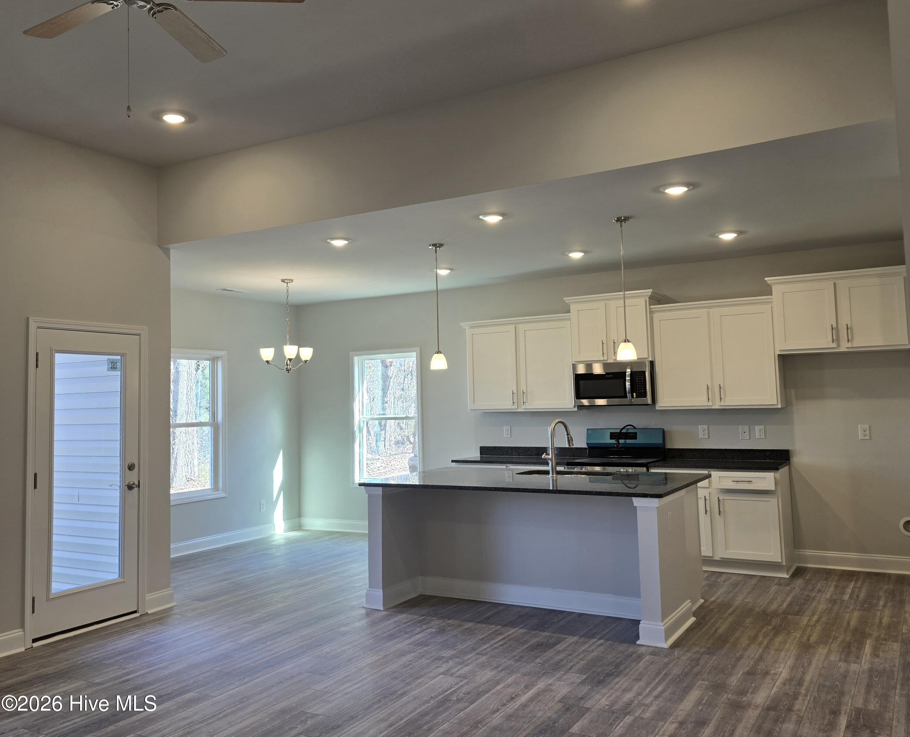 1108 Navidad Bank Court Property Photo 2