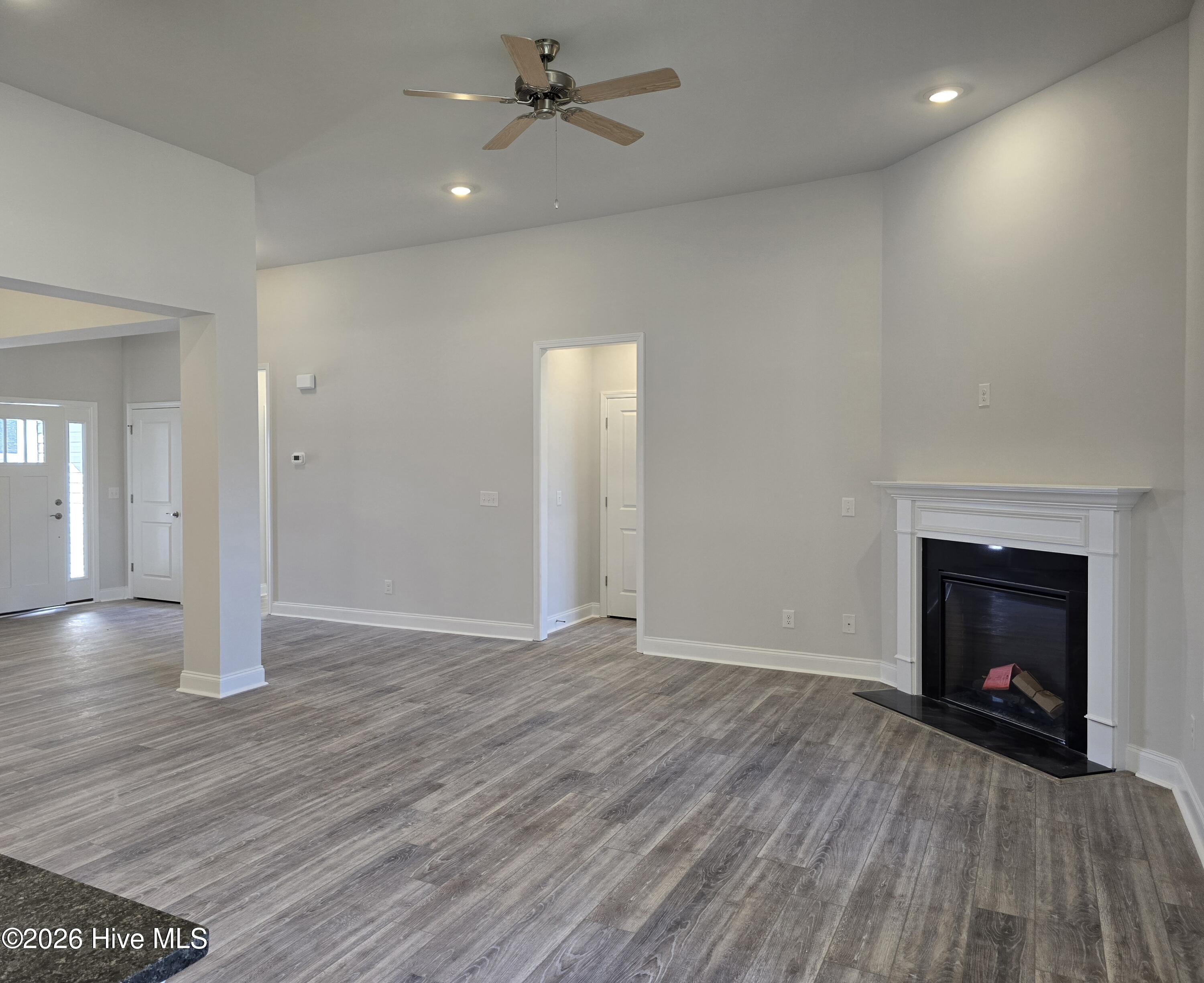 1108 Navidad Bank Court Property Photo 4