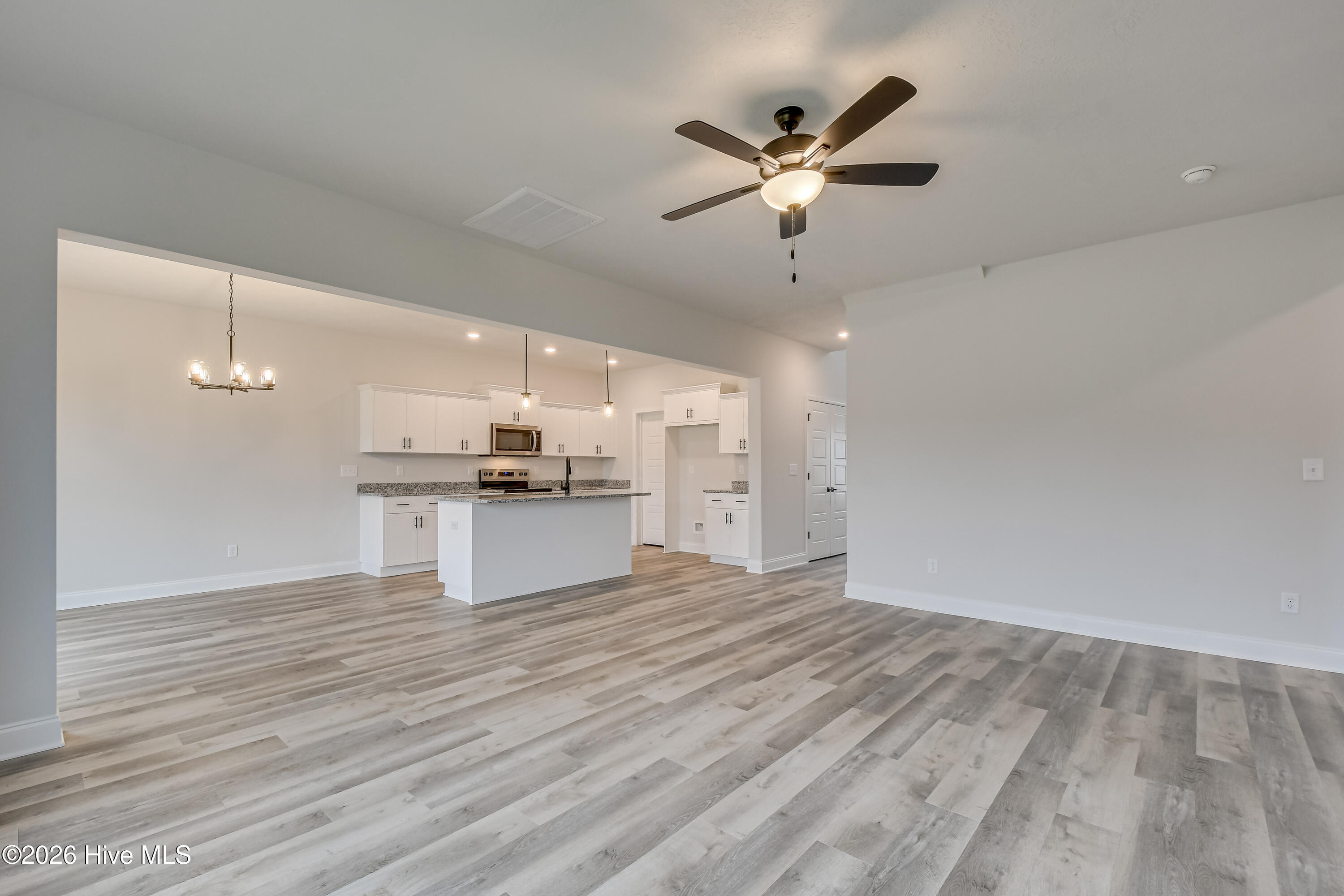 723 Sweetgrass Circle Property Photo 10