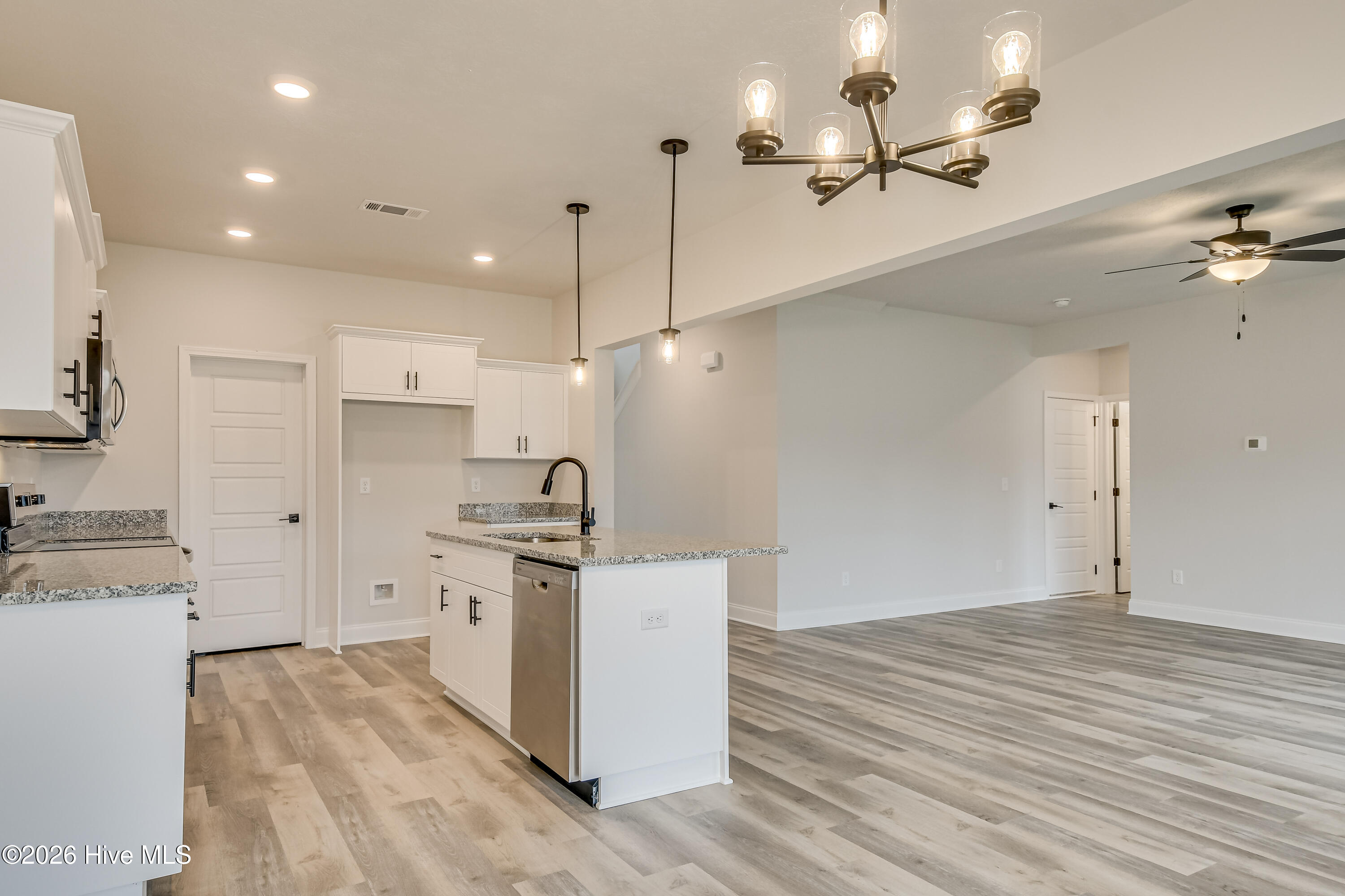 723 Sweetgrass Circle Property Photo 13