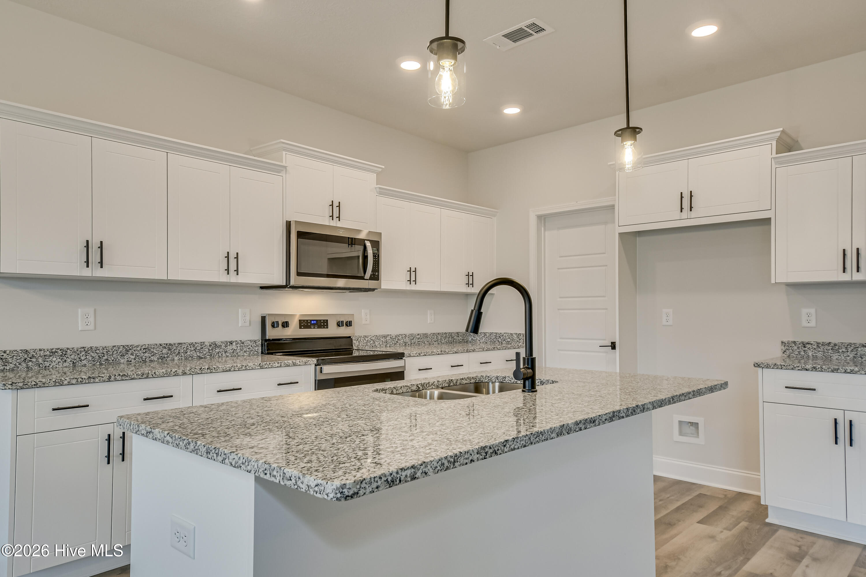 723 Sweetgrass Circle Property Photo 15