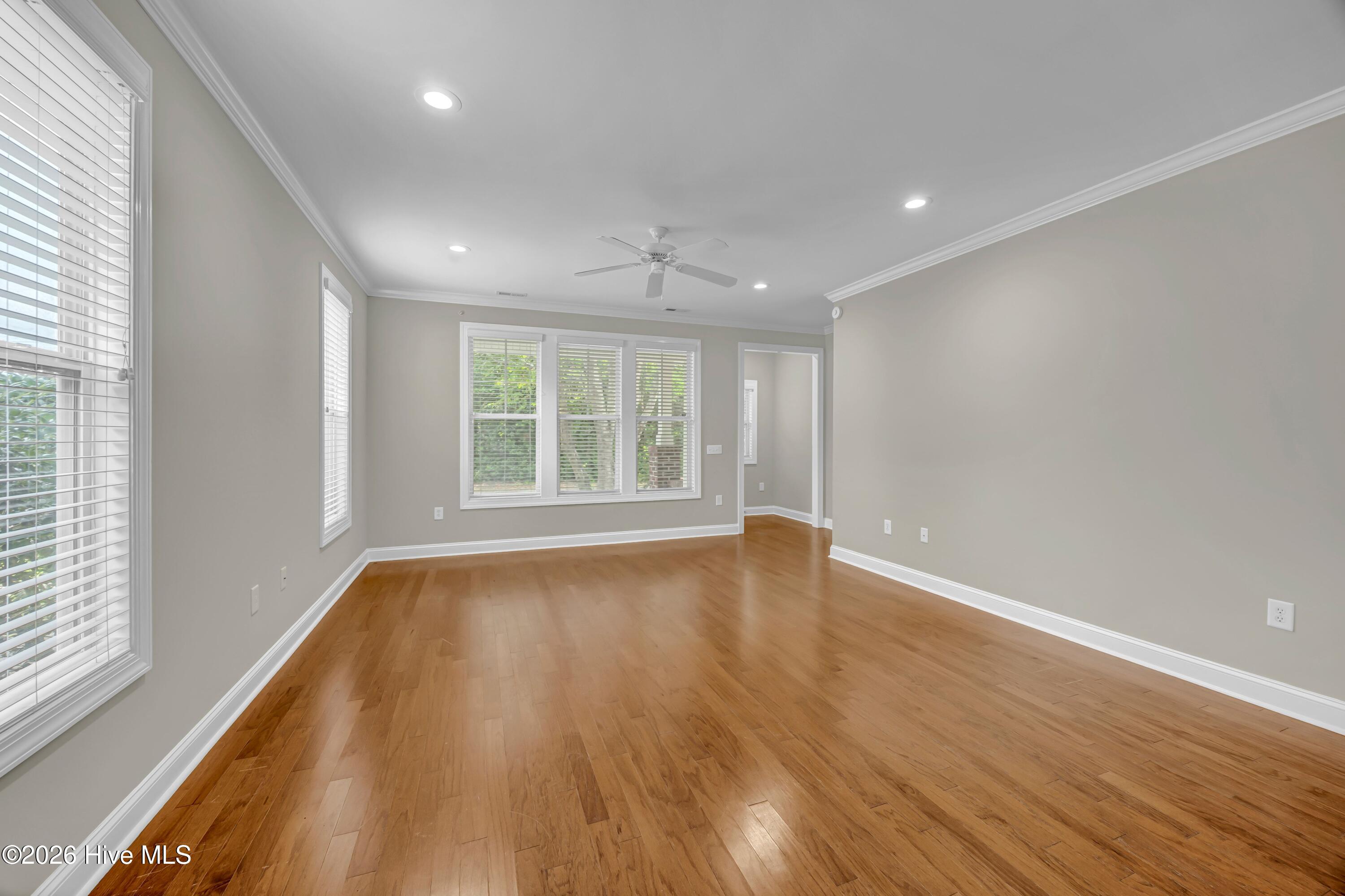 131 Myrtle Avenue Property Photo 5