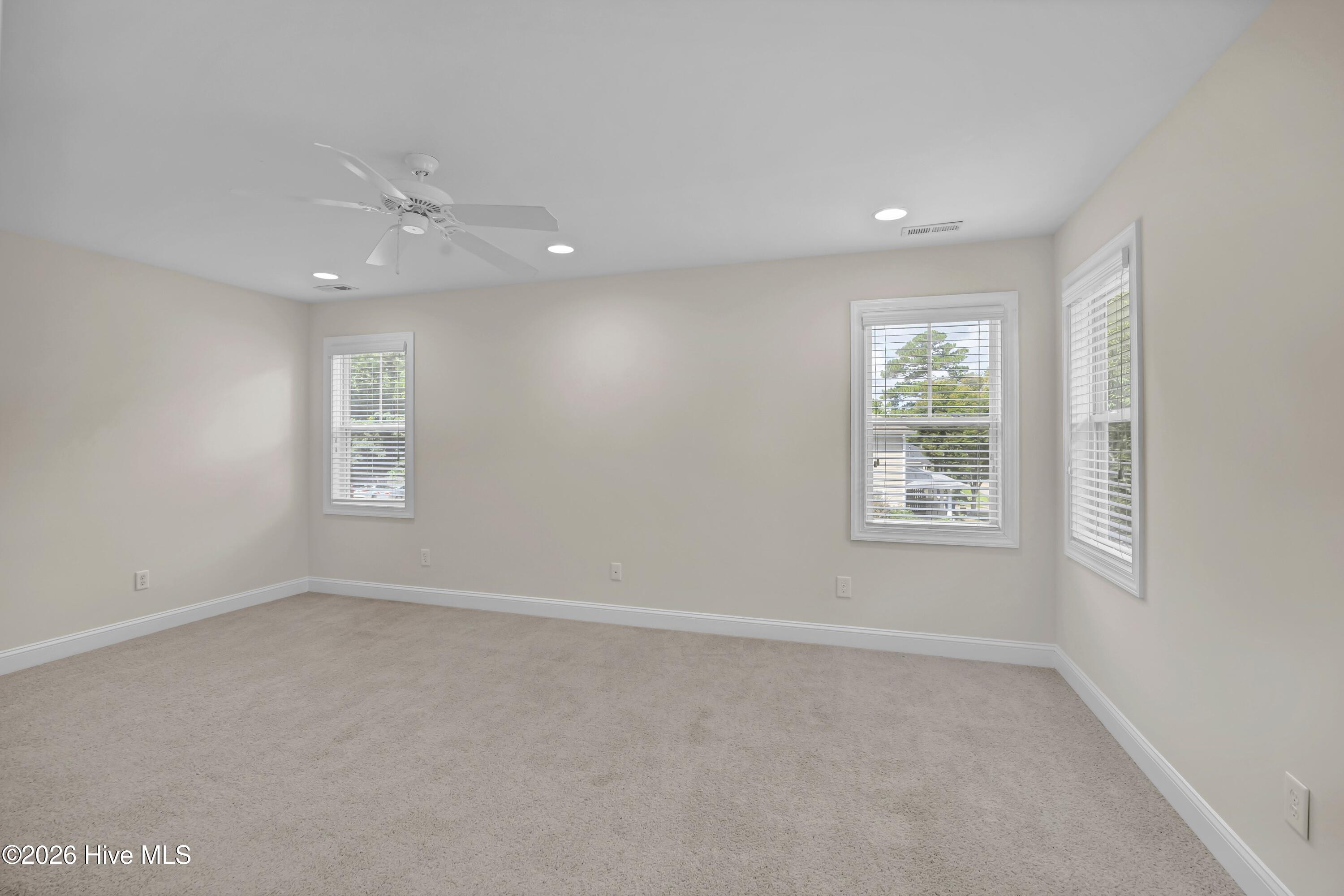 131 Myrtle Avenue Property Photo 11