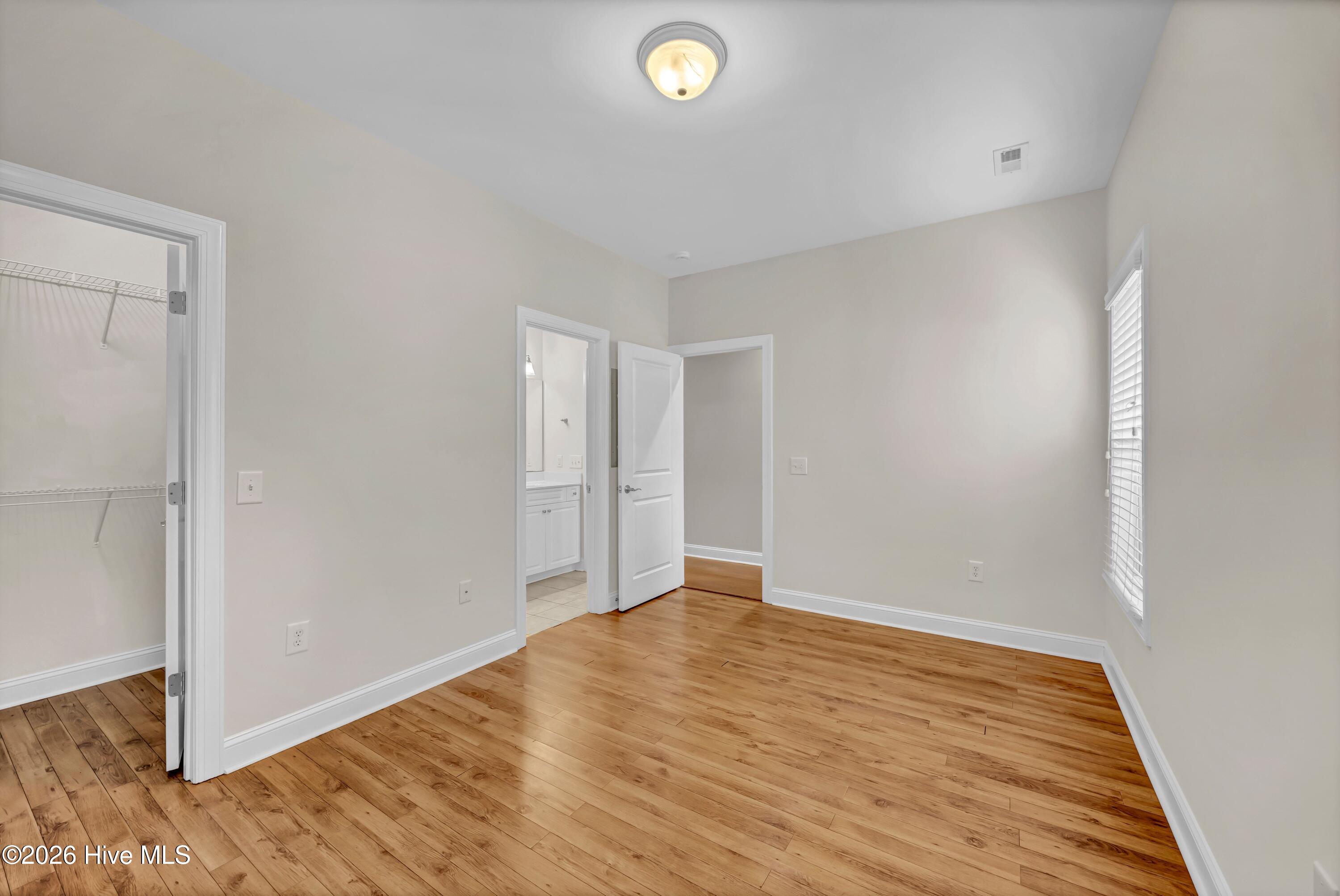 131 Myrtle Avenue Property Photo 14