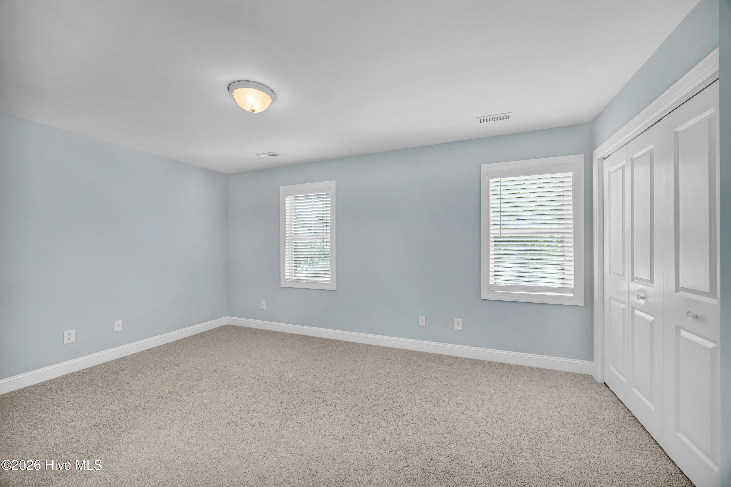 131 Myrtle Avenue Property Photo 17