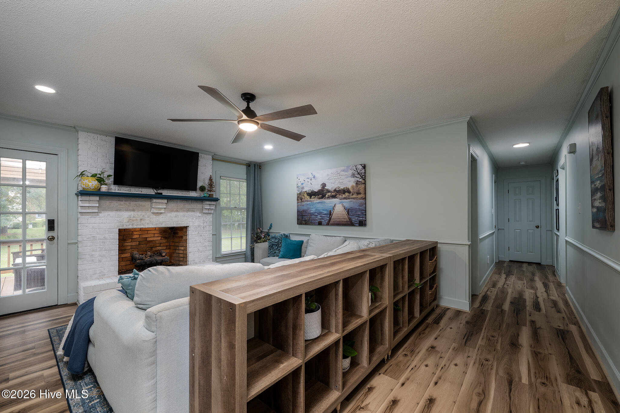 3047 Bridle Path Property Photo 5