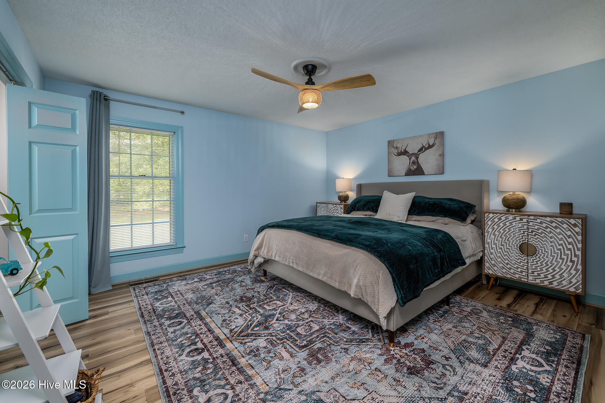 3047 Bridle Path Property Photo 6