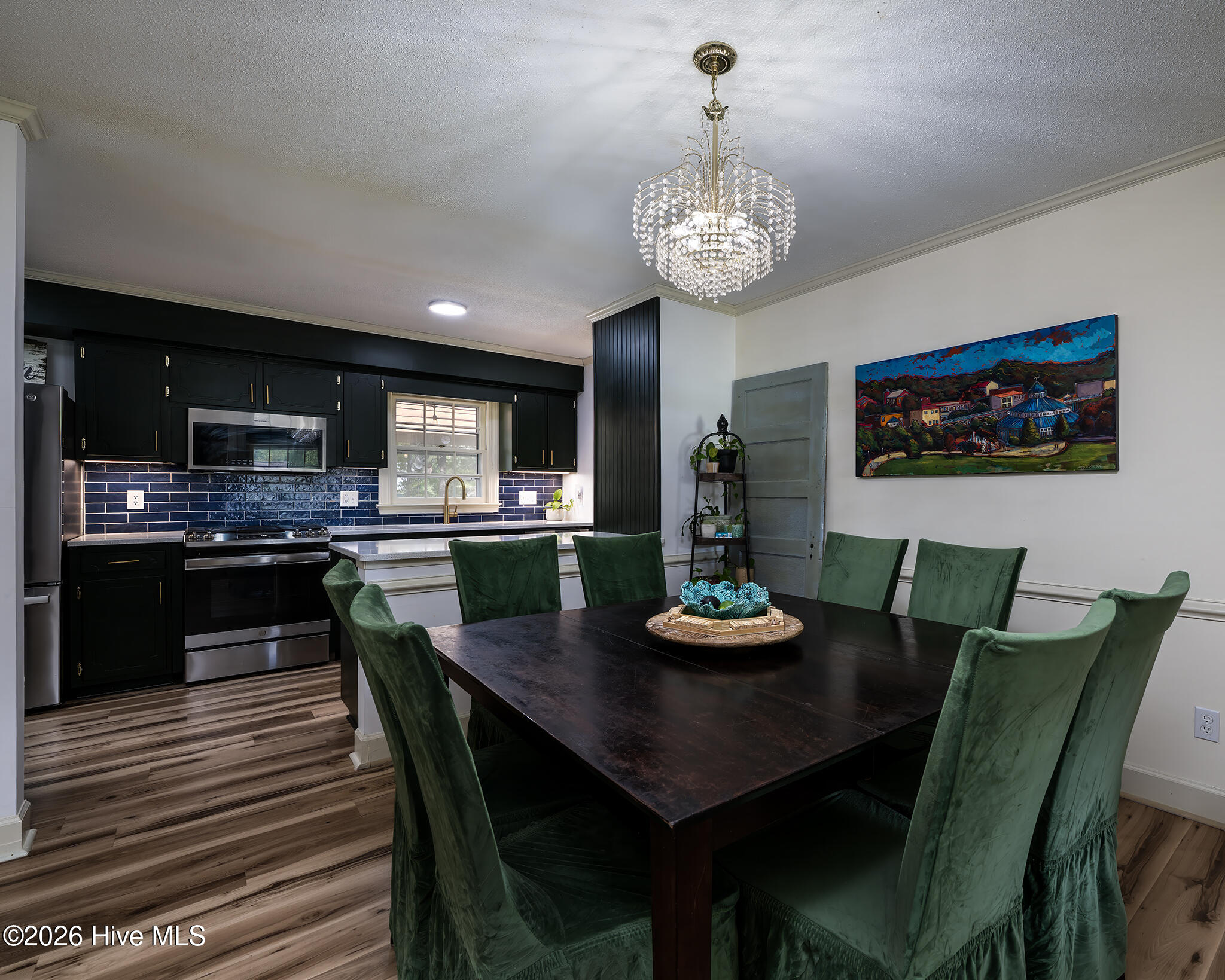 3047 Bridle Path Property Photo 16