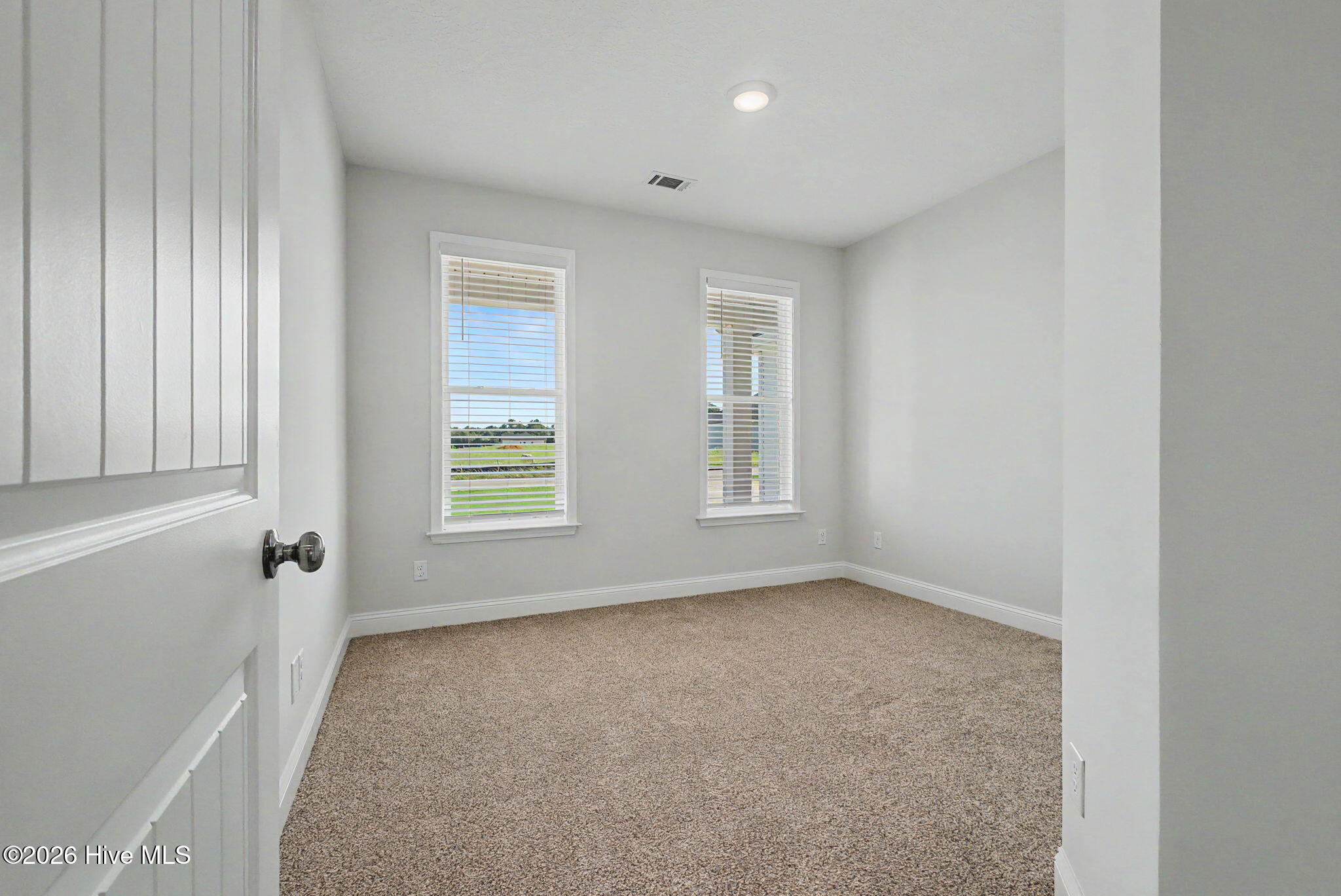 2044 Obsidian Court Property Photo 16