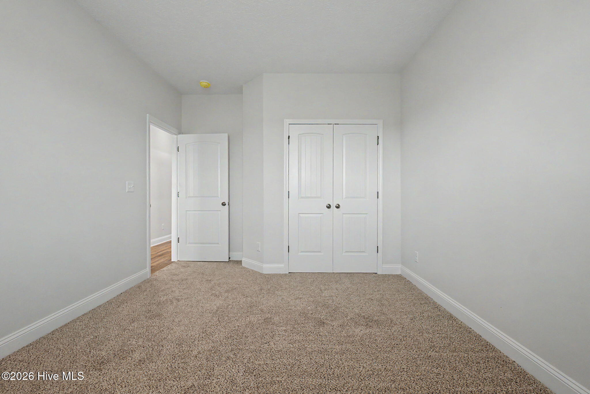 2044 Obsidian Court Property Photo 19