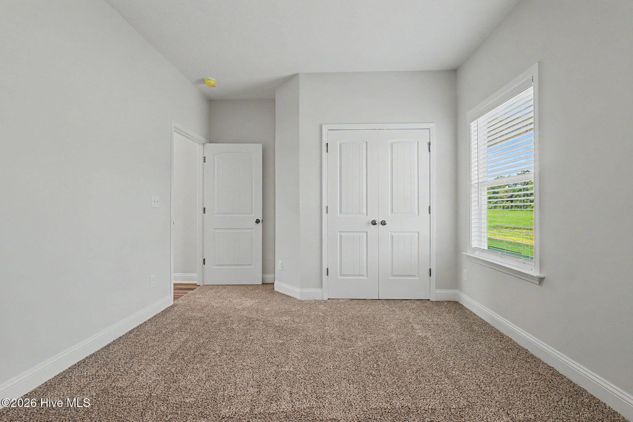 2044 Obsidian Court Property Photo 22