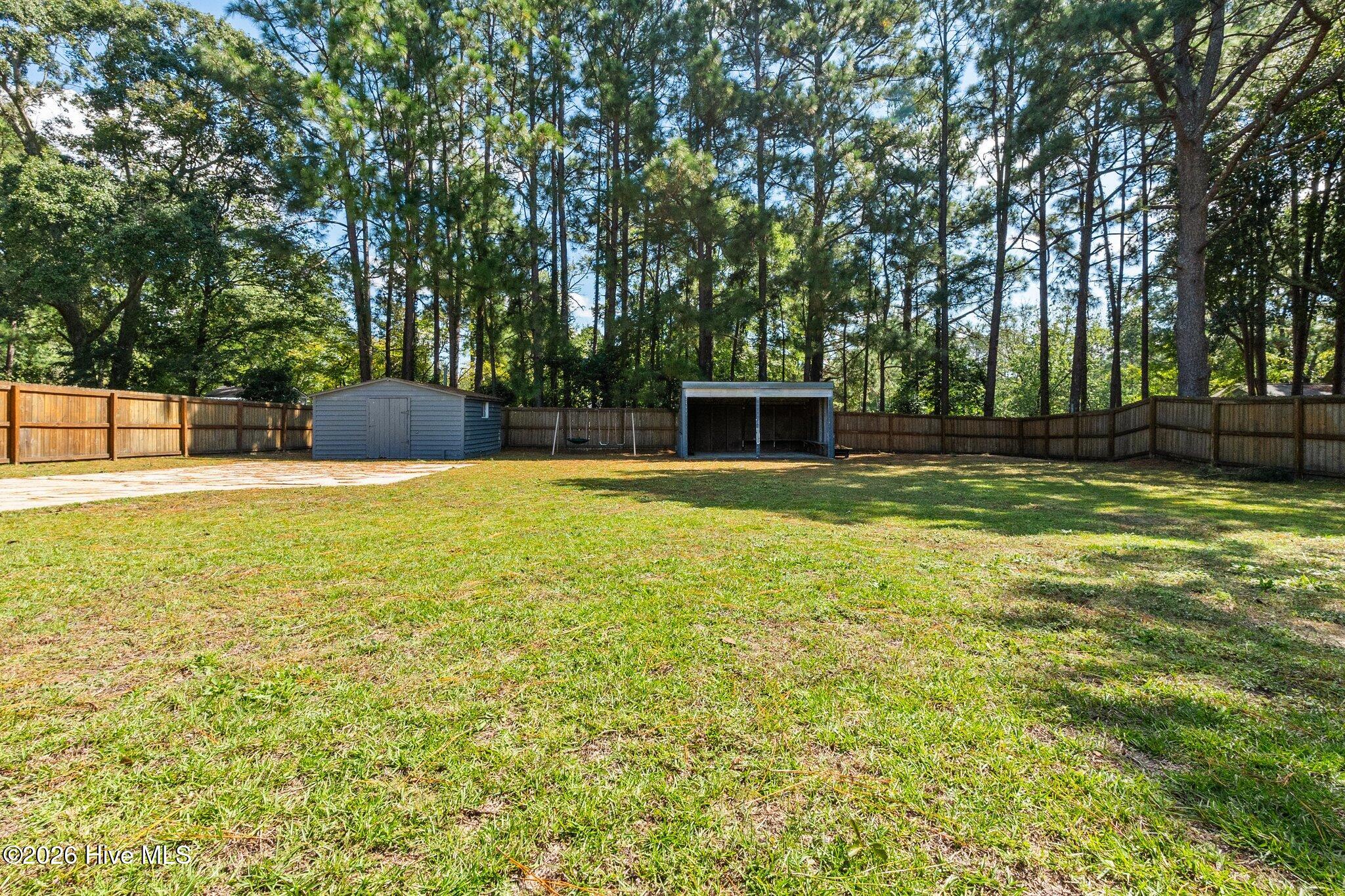 1708 N Poplar Street Property Photo 19
