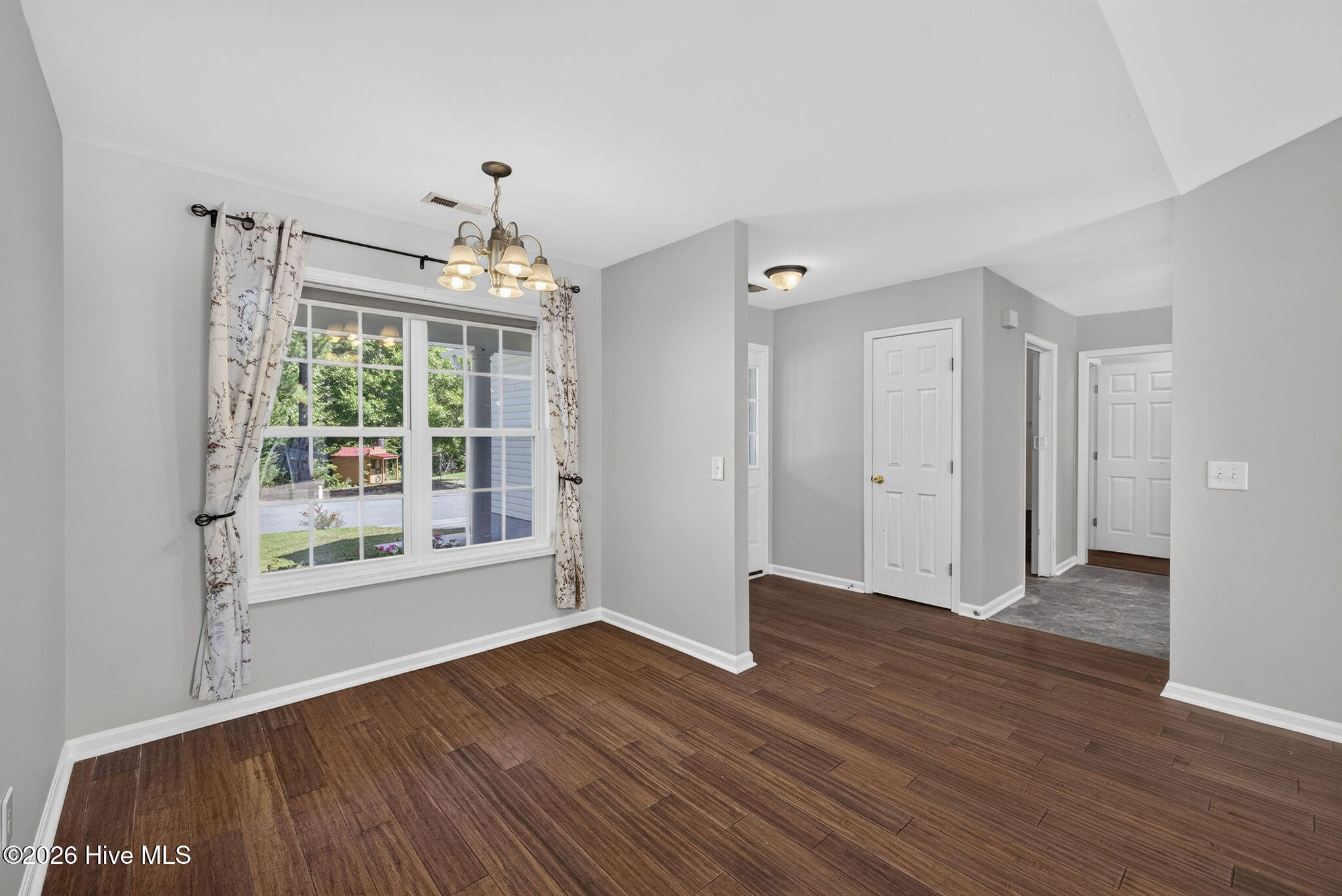 9451 Cottonwood Lane Se Property Photo 17
